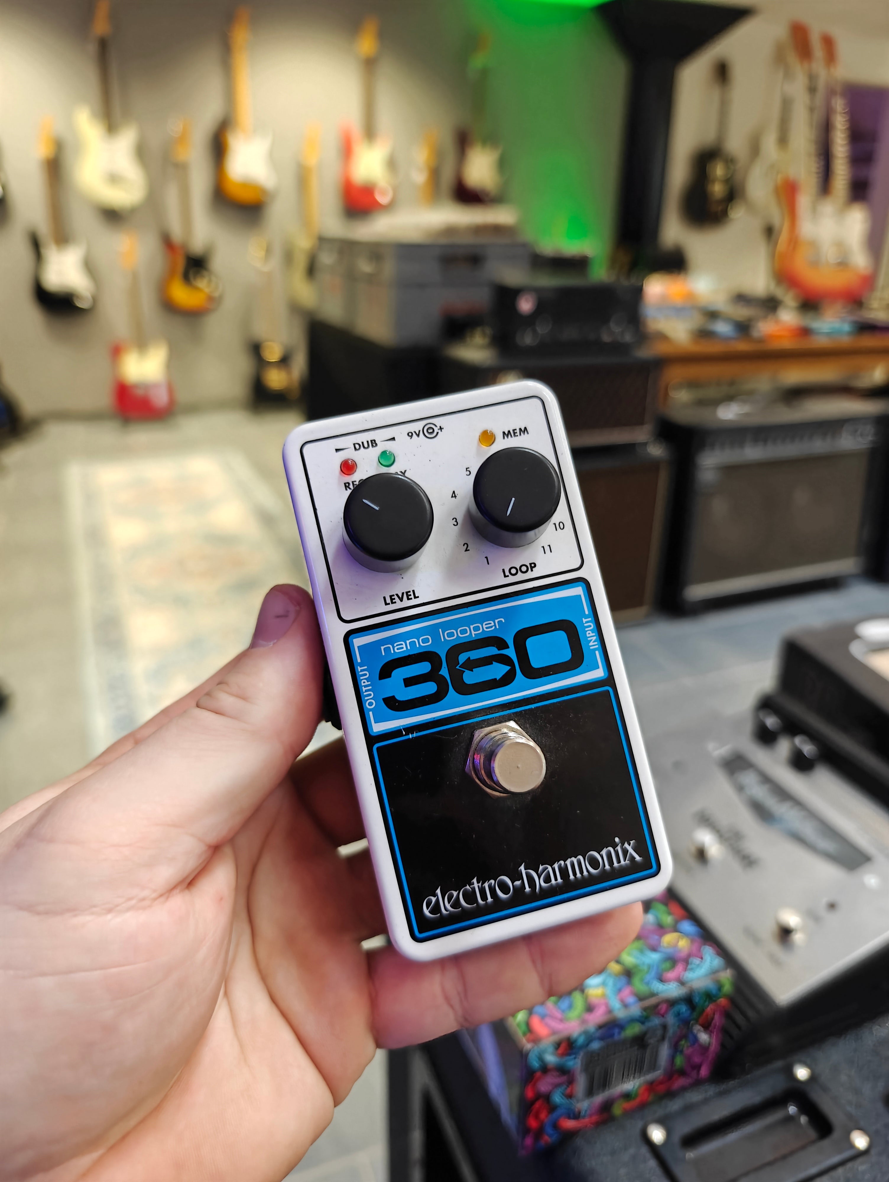 Electro-Harmonix Nano Looper 360
