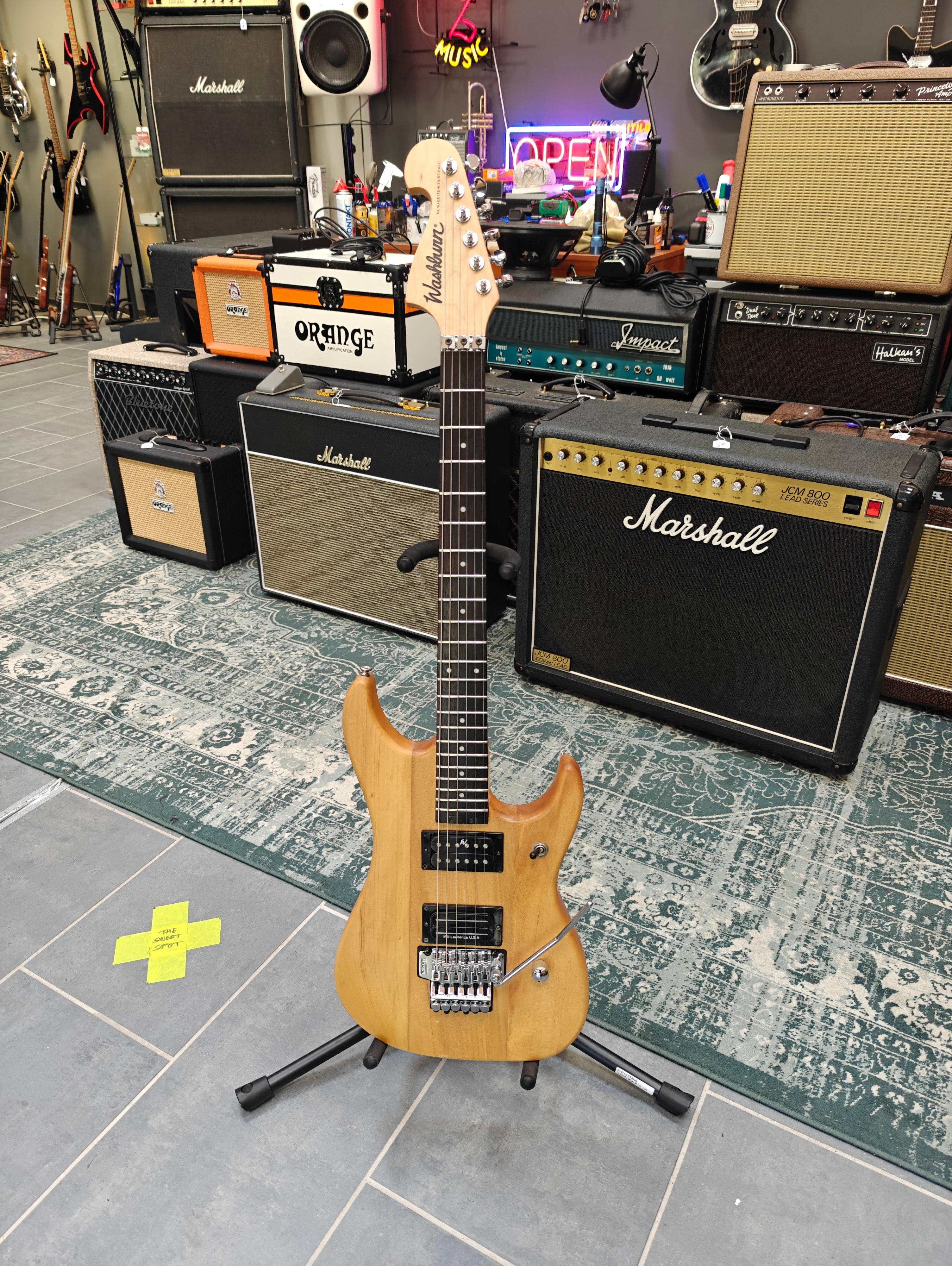 Washburn N2 Nuno Bettencourt Model – Tonefest Guitar Gallery