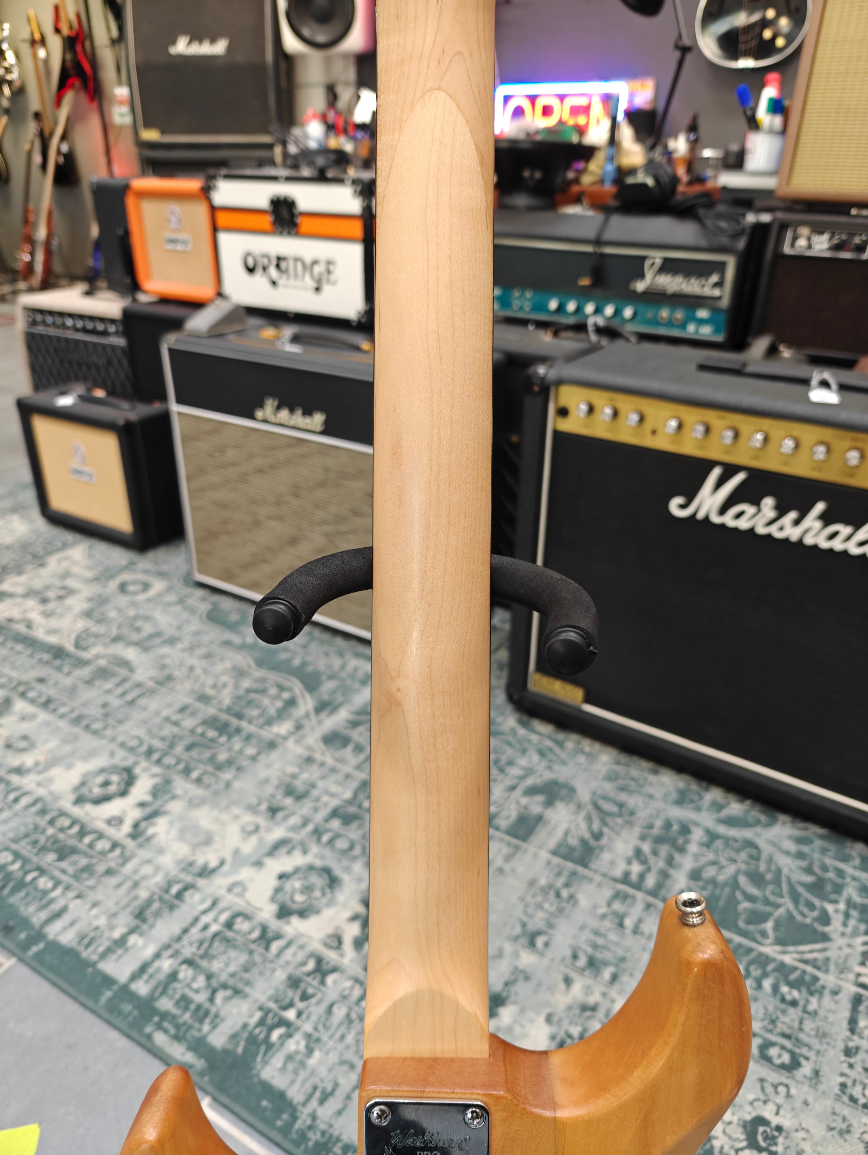Washburn N2 Nuno Bettencourt Model – Tonefest Guitar Gallery