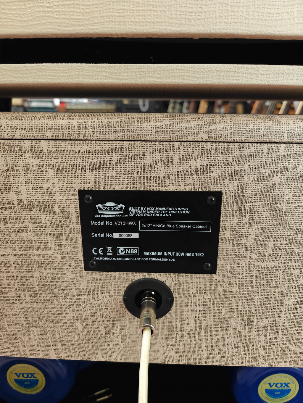 Vox V212HWX w/Flight Case