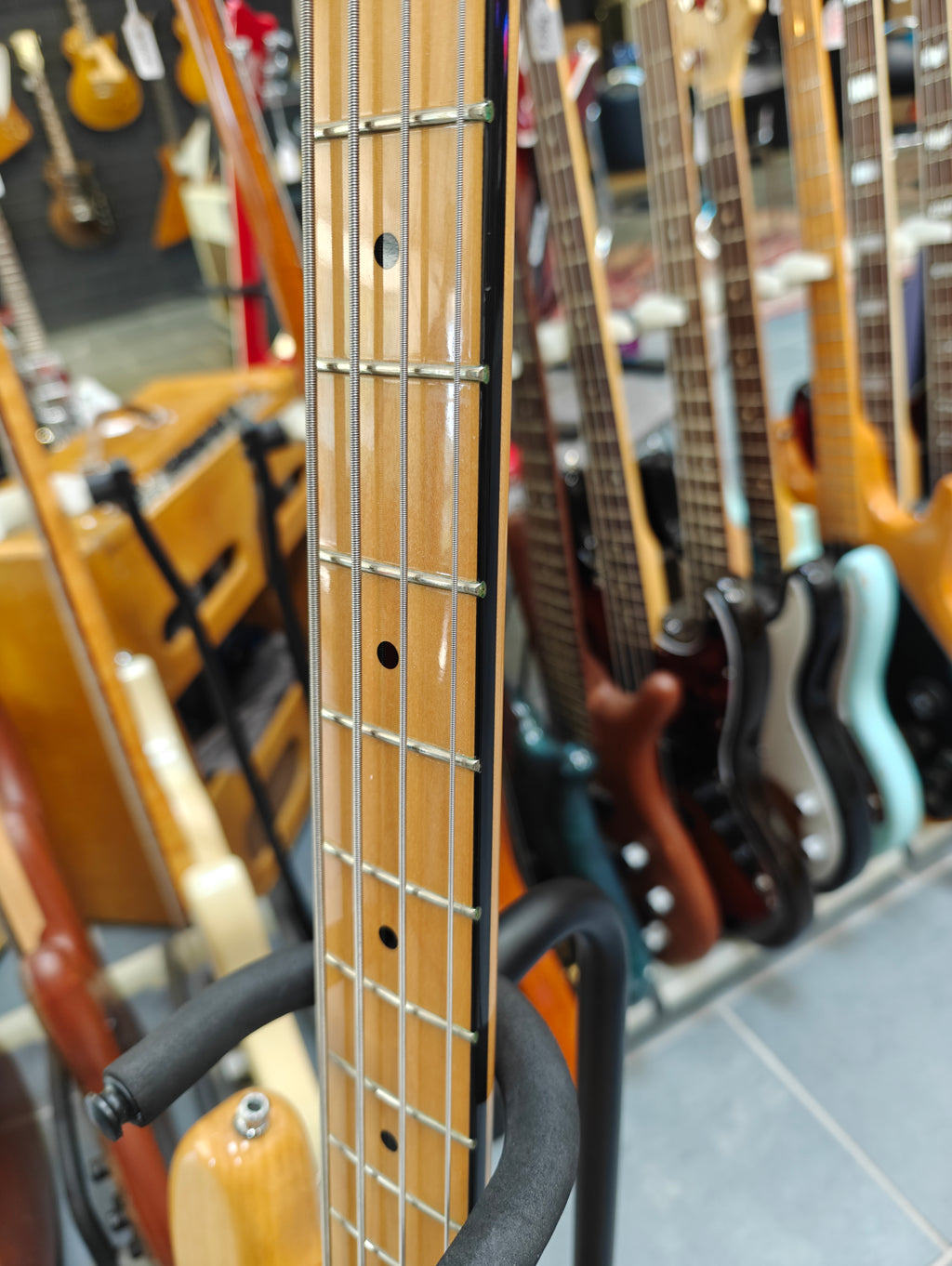 Fender Limited Edition '70s Ash Precision Bass Natural