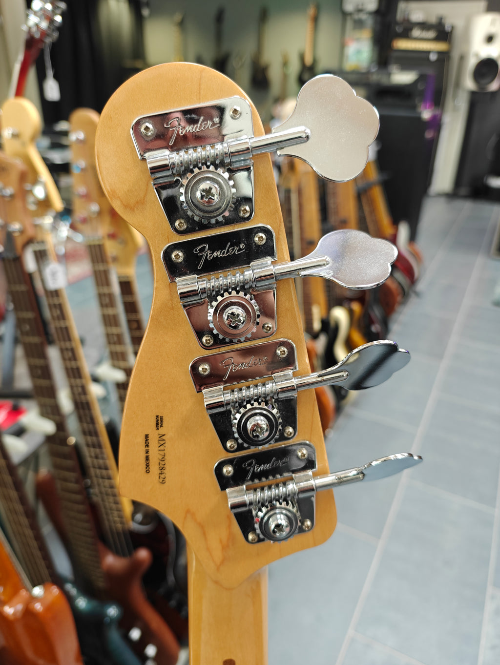 Fender Limited Edition '70s Ash Precision Bass Natural