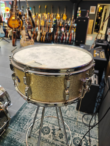 Leedy 15 x 6 3-Ply Silver Sparkle 1950s