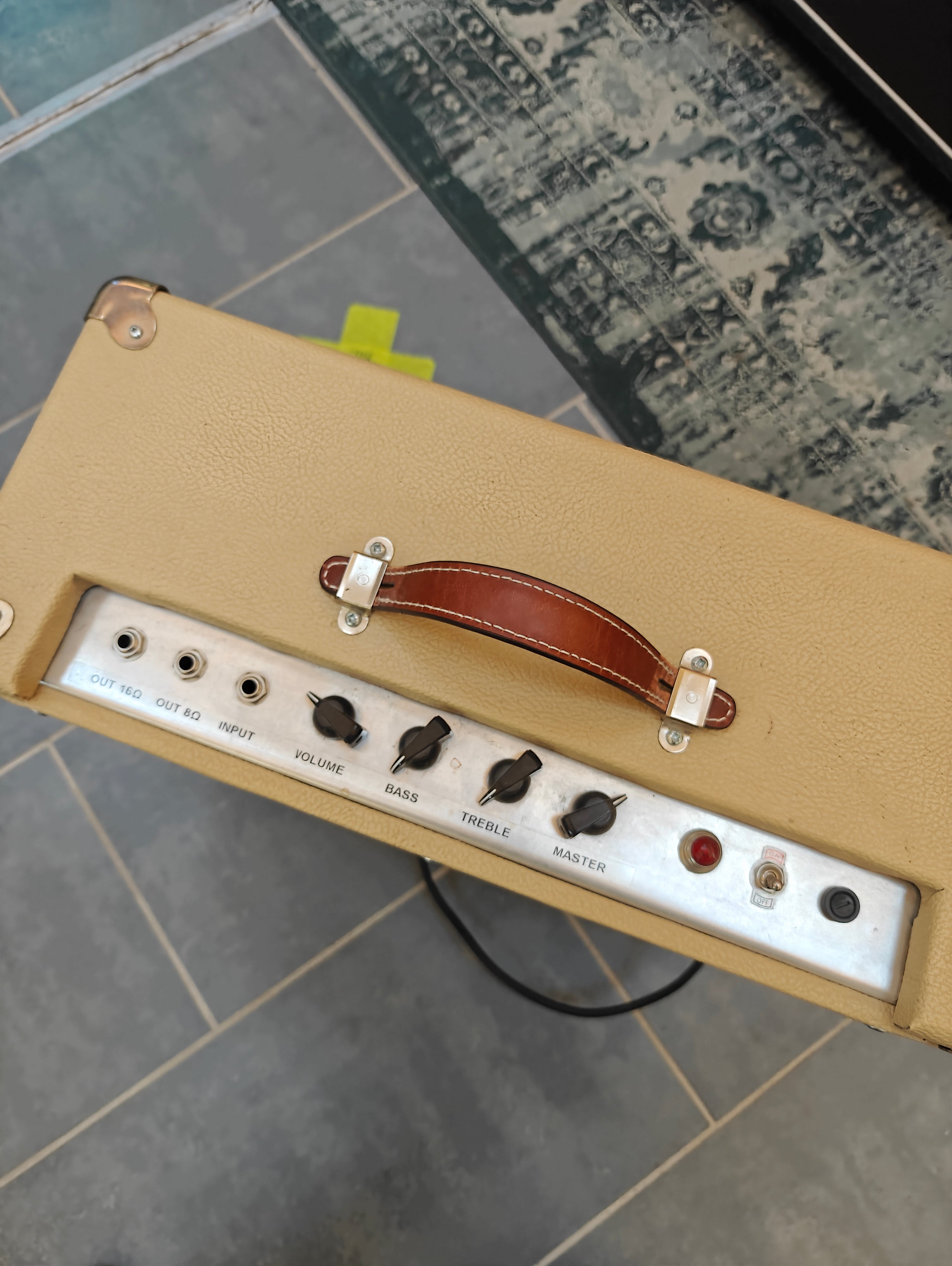 Rikstone C6 "Cream Sound"