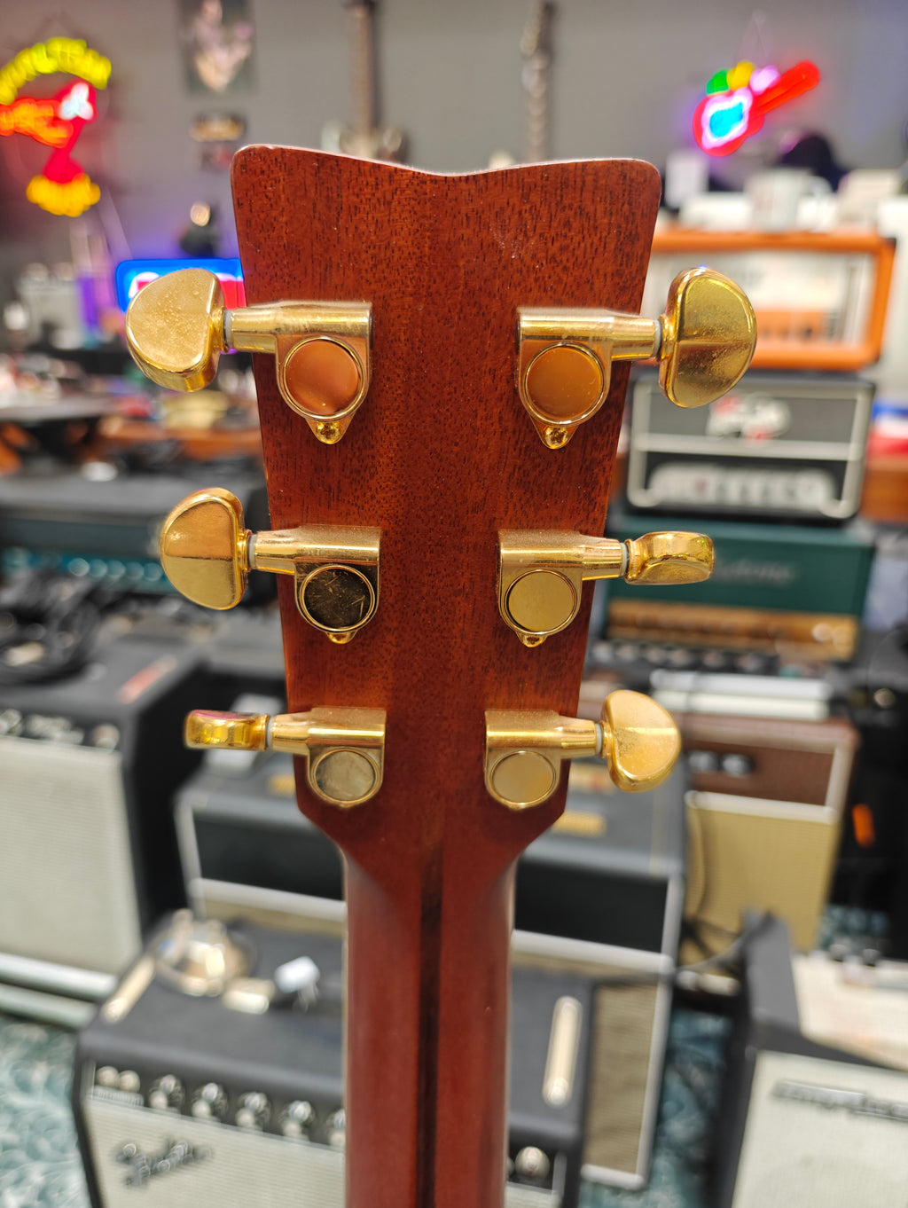 Yamaha LL16L