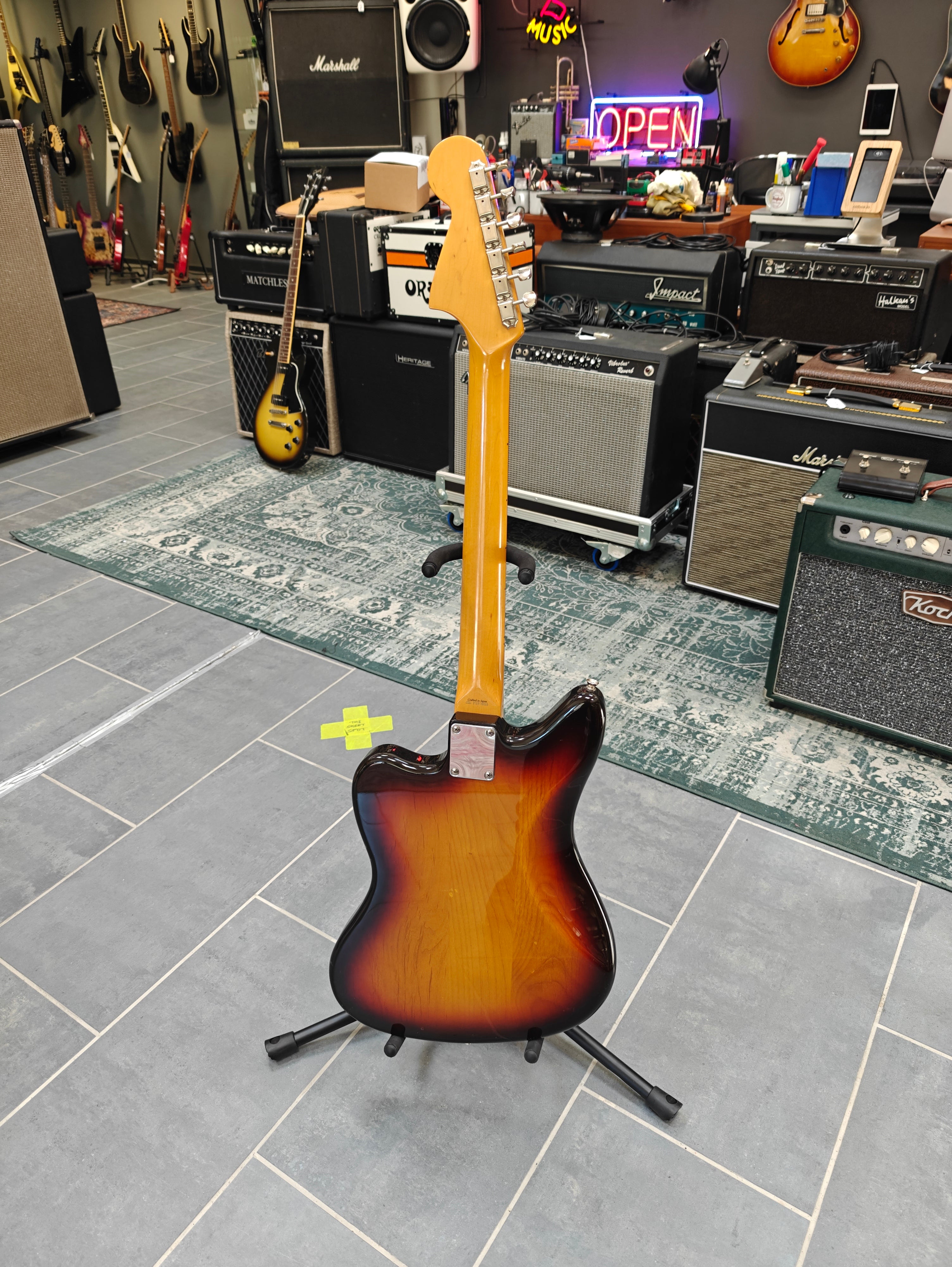 Fender Japan Jaguar 62 Vintage Reissue JG66 3-tone Sunburst 2002