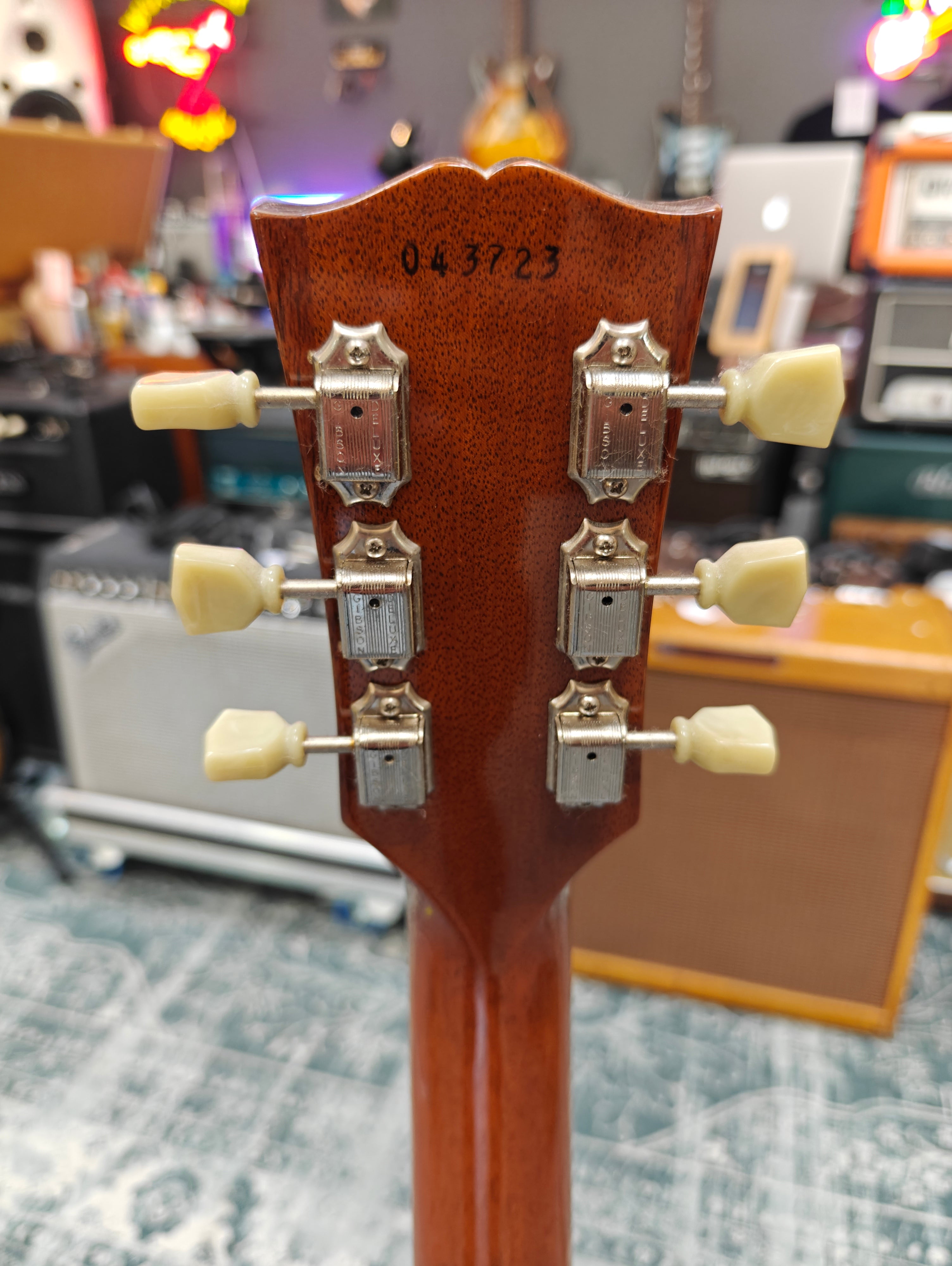 Gibson Les Paul Classic 1960 2004 – Tonefest Guitar Gallery