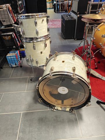Ludwig White Marine Pearl Super Classic 1950s 20x14", 14x14", 13x9"