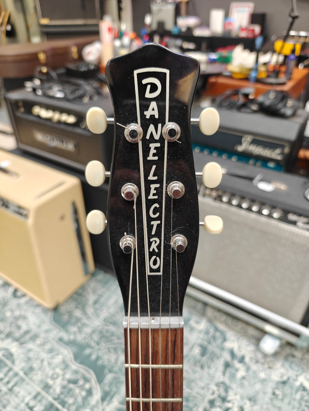 Danelectro Wild Thing