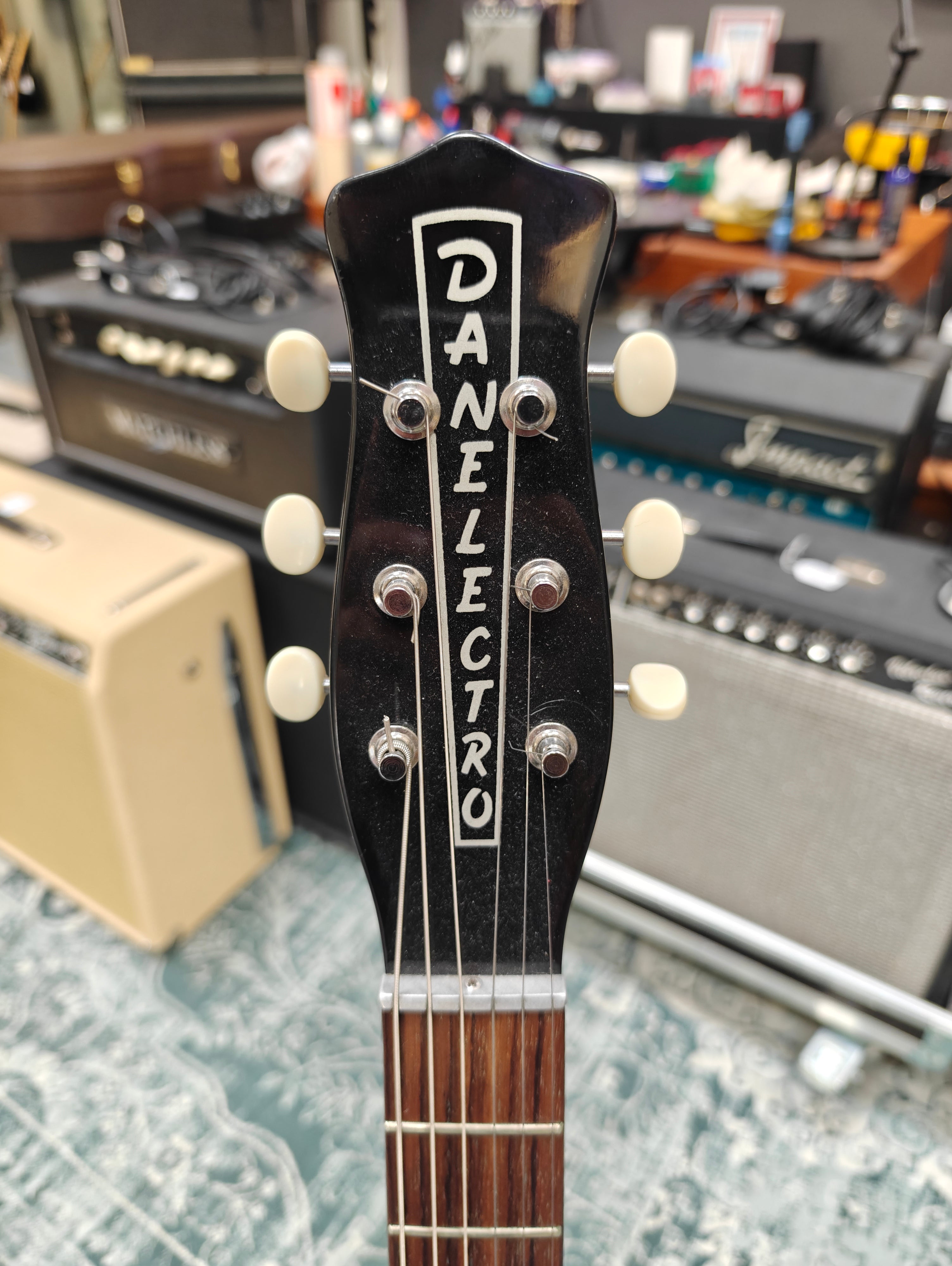 Danelectro Wild Thing