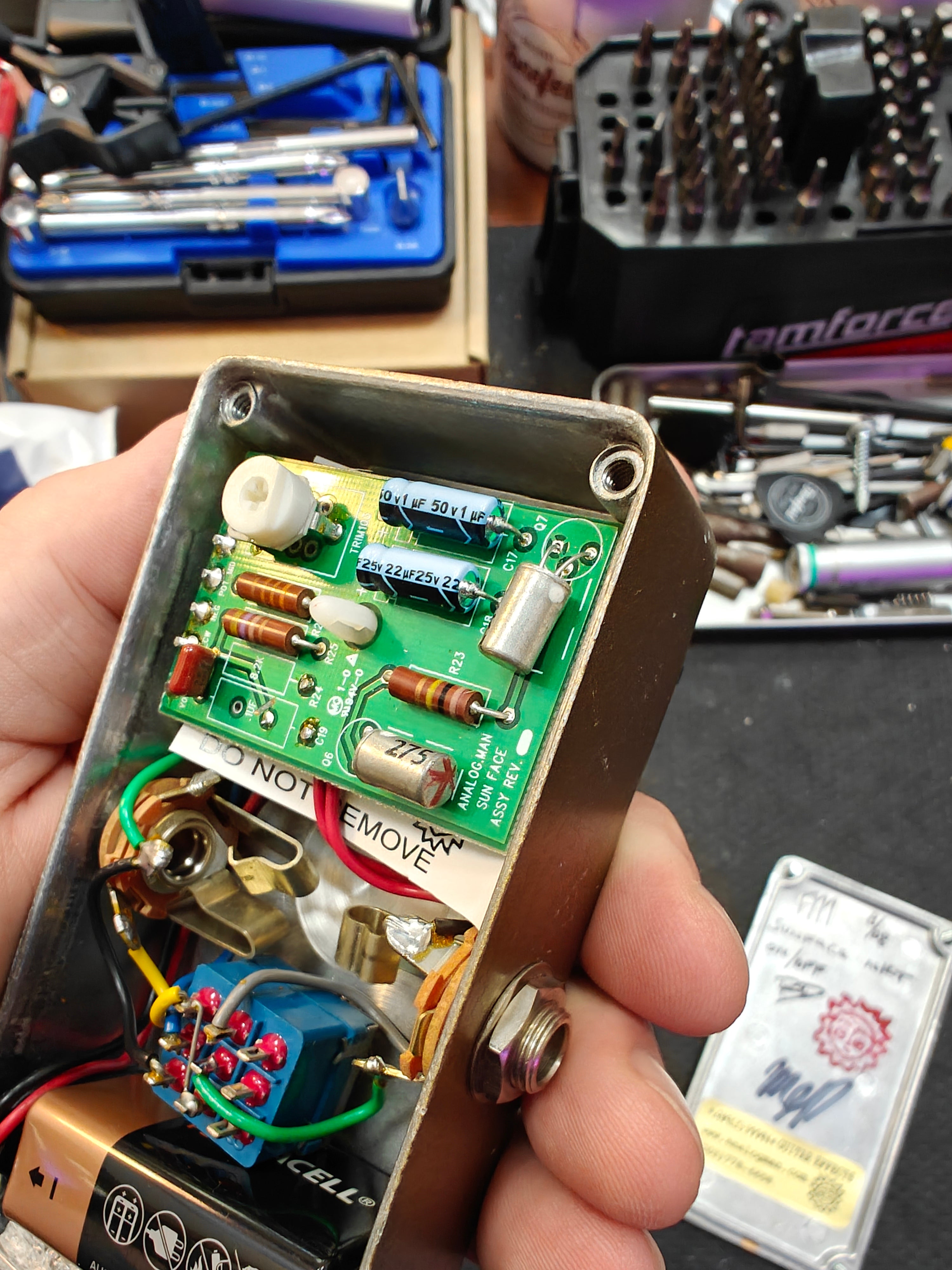 Analogman Sun Face NKT 275 White Dot Low Gain 2008 – Tonefest
