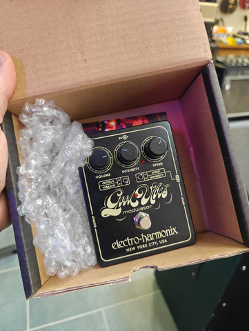 Electro-Harmonix Good Vibes Modulator