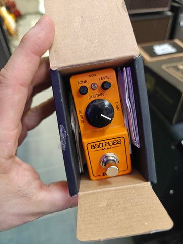 Ibanez 850 Fuzz