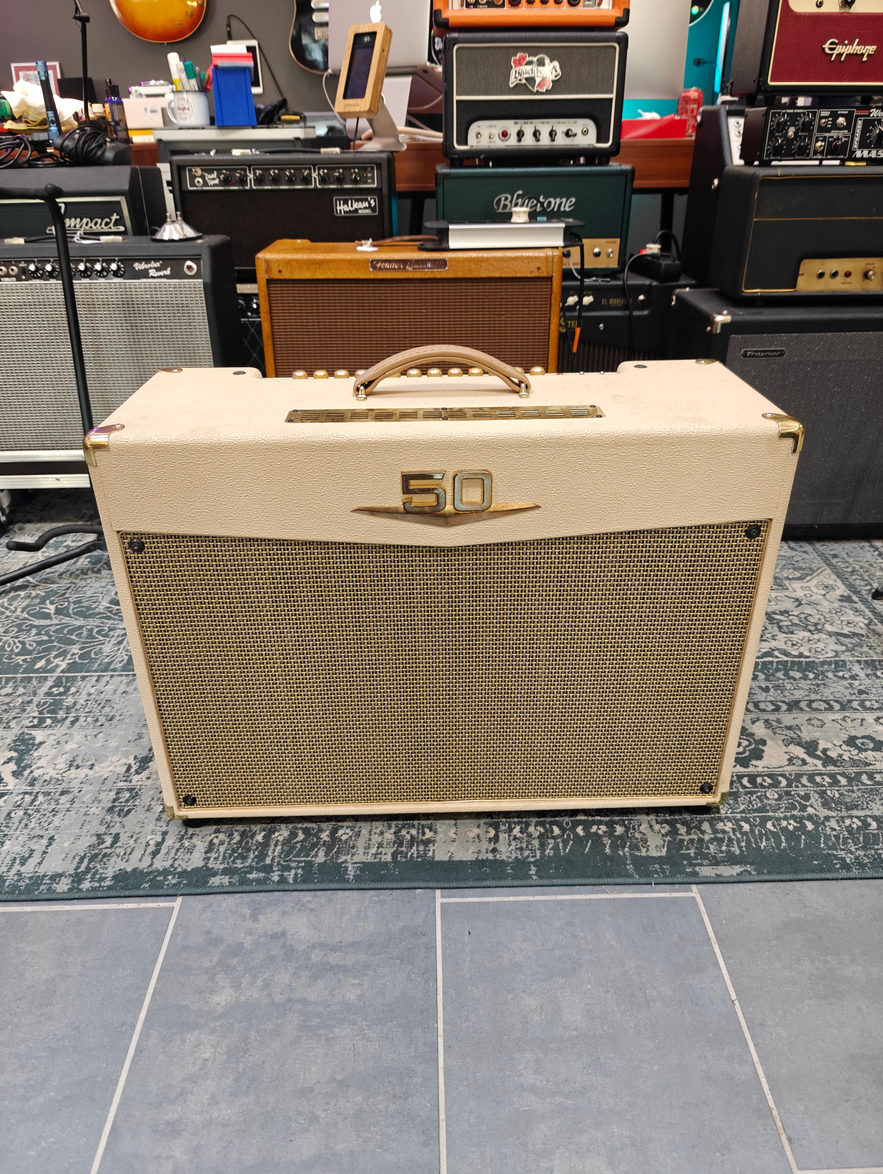 Crate Palomino 50