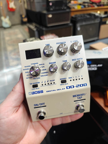 Boss DD-200