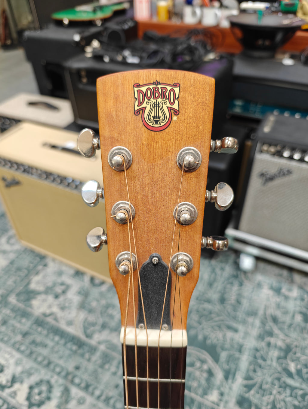 Dobro Hound Dog Round Neck