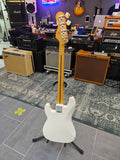 Squier Classic Vibe 60s Precision Bass