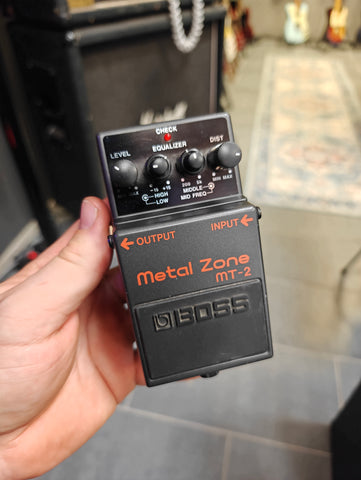 Boss Metal Zone MT-2
