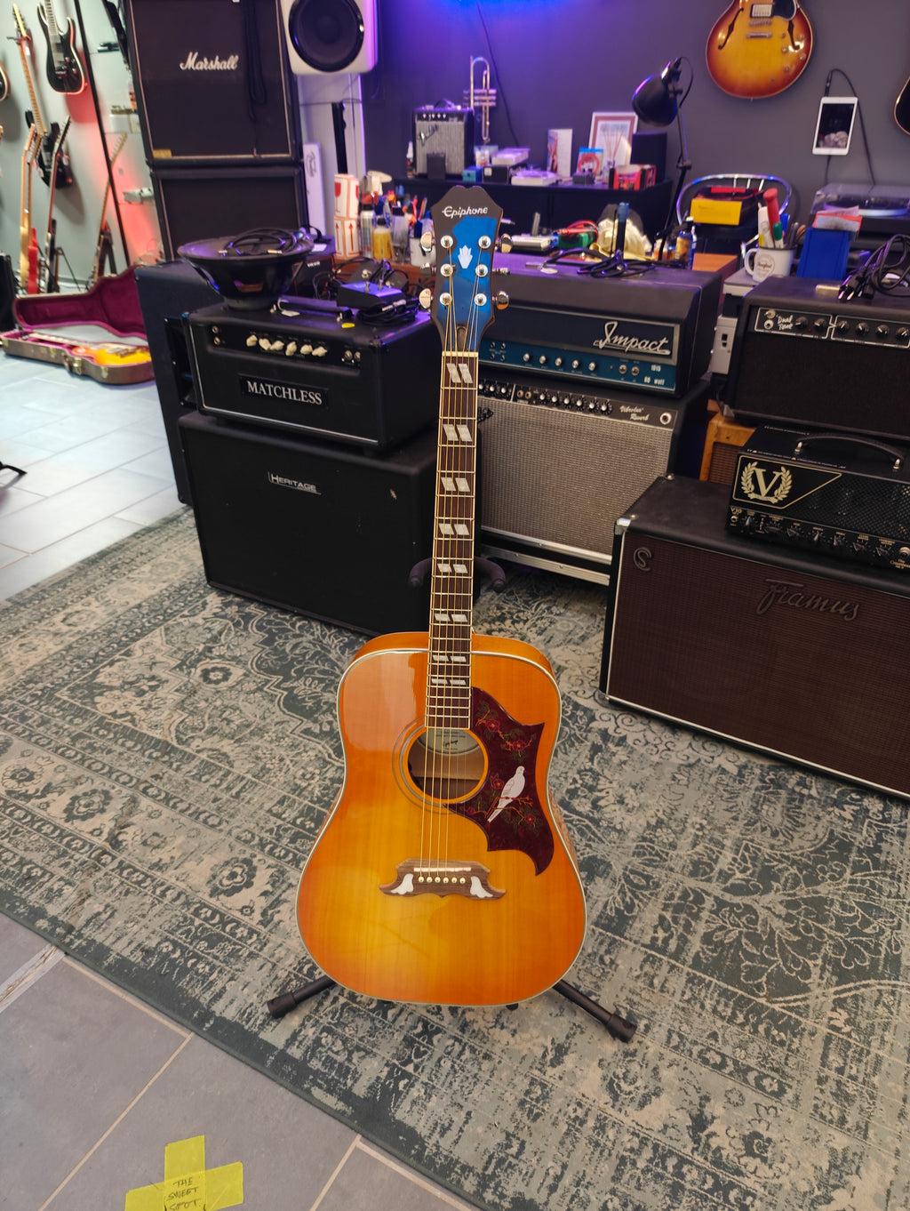 Epiphone Dove Studio
