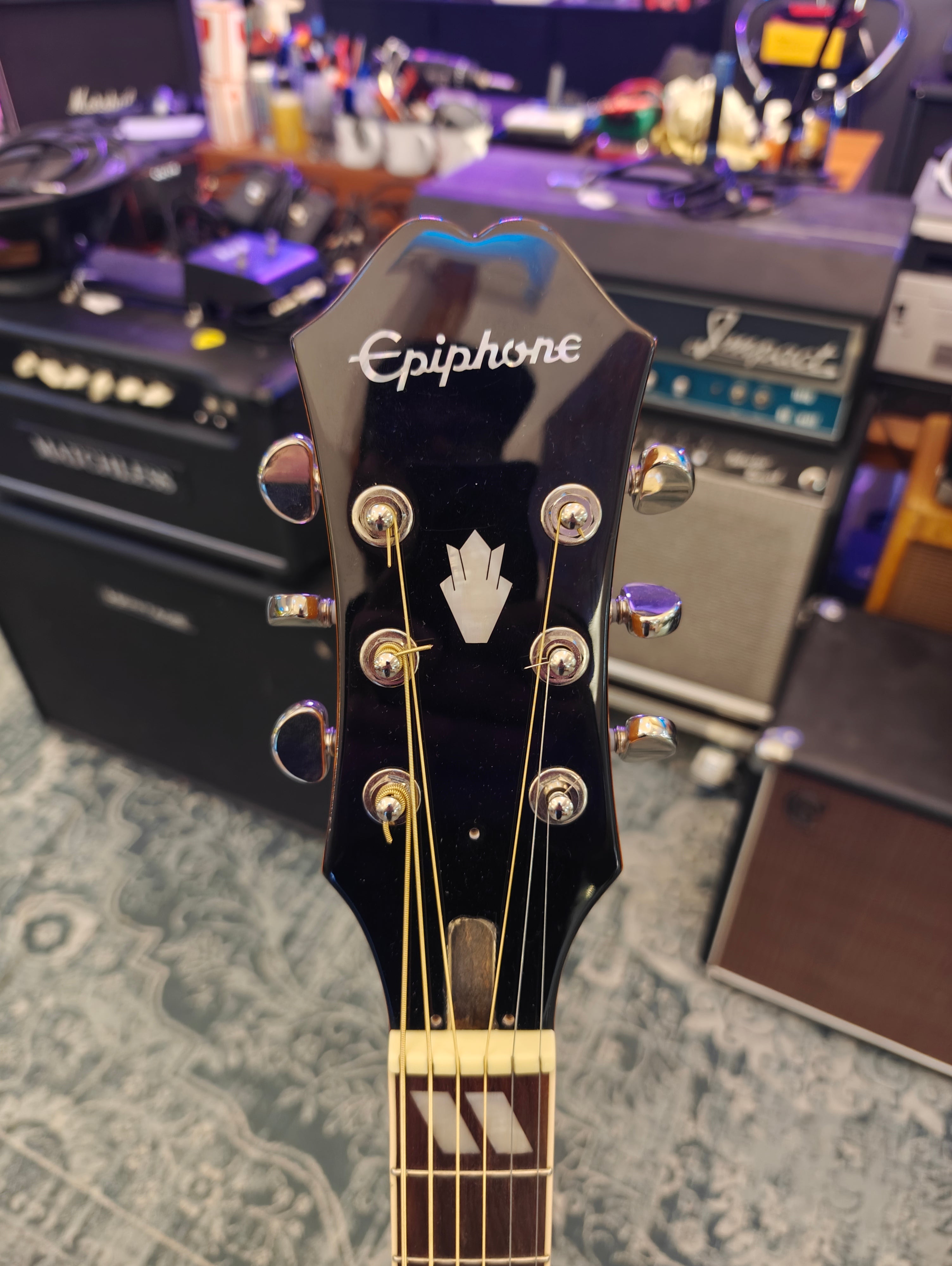 Epiphone Dove Studio