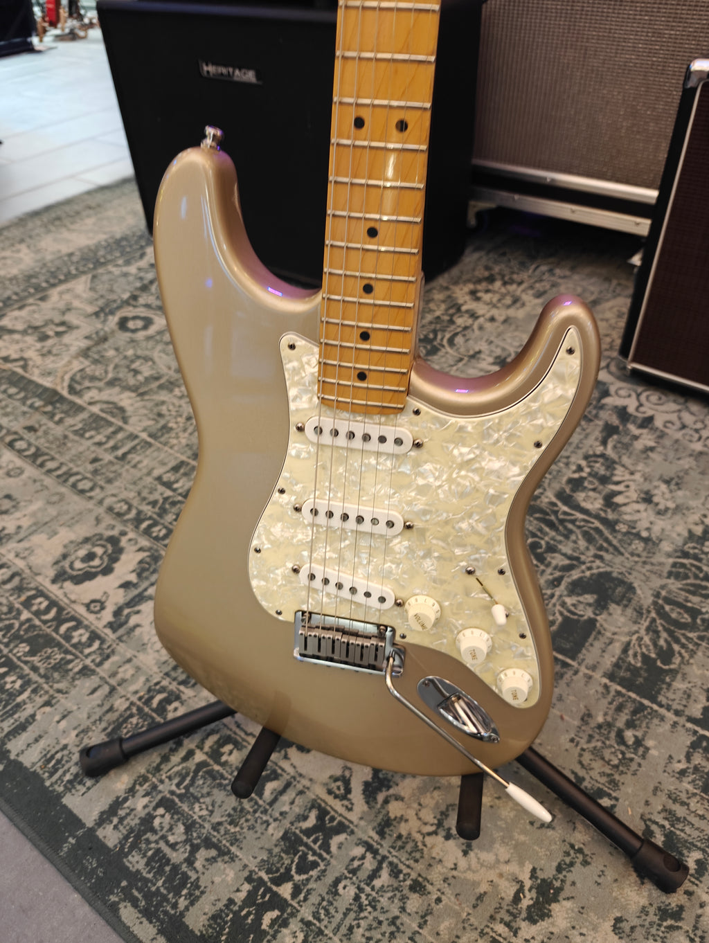 Fender Roadhouse Stratocaster Shoreline Gold 1997