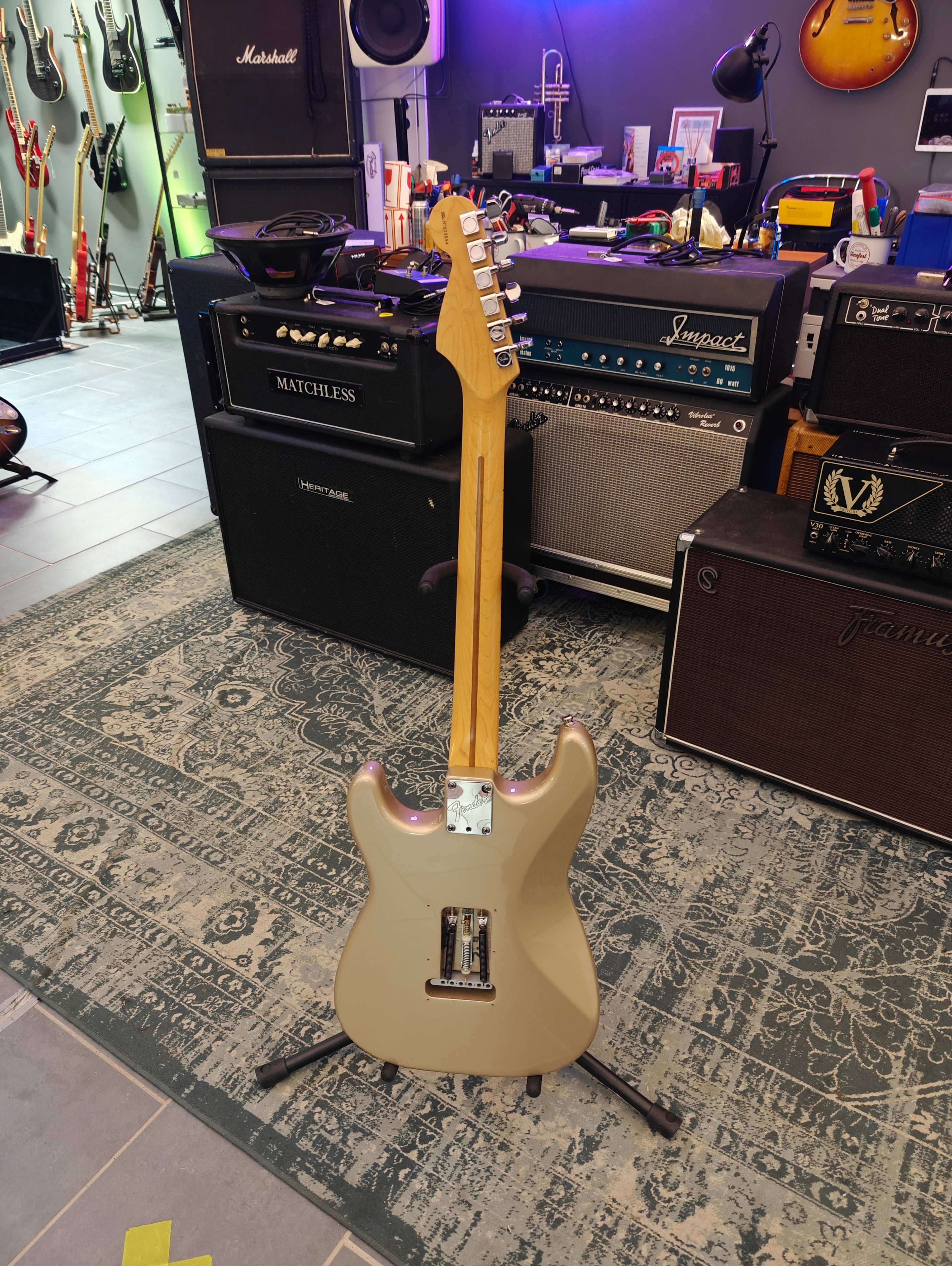 Fender Roadhouse Stratocaster Shoreline Gold 1997