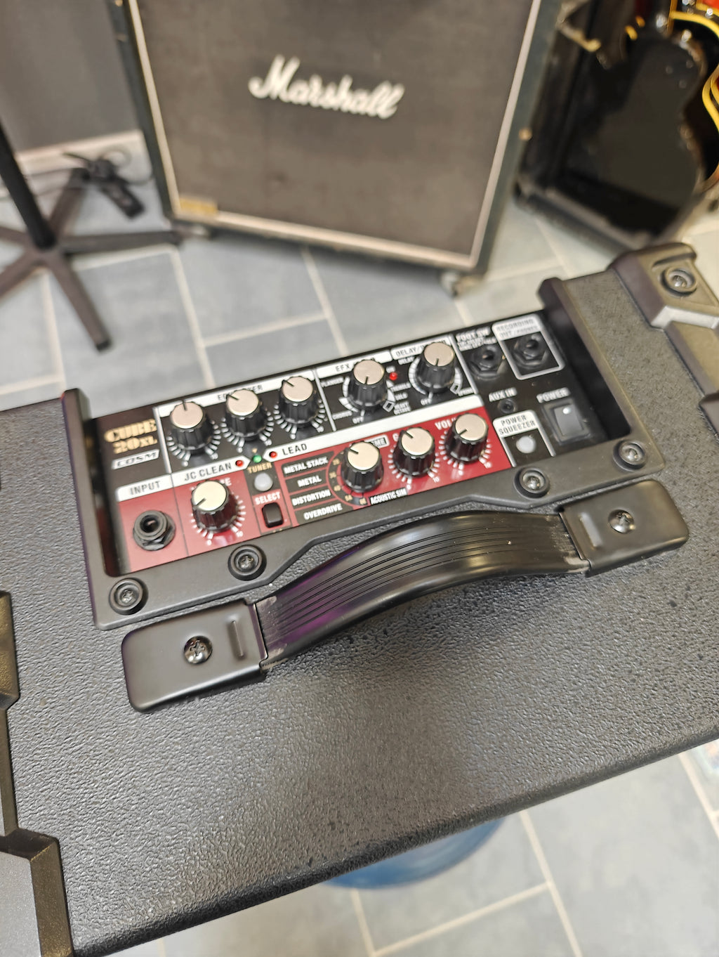 Roland Cube 20XL