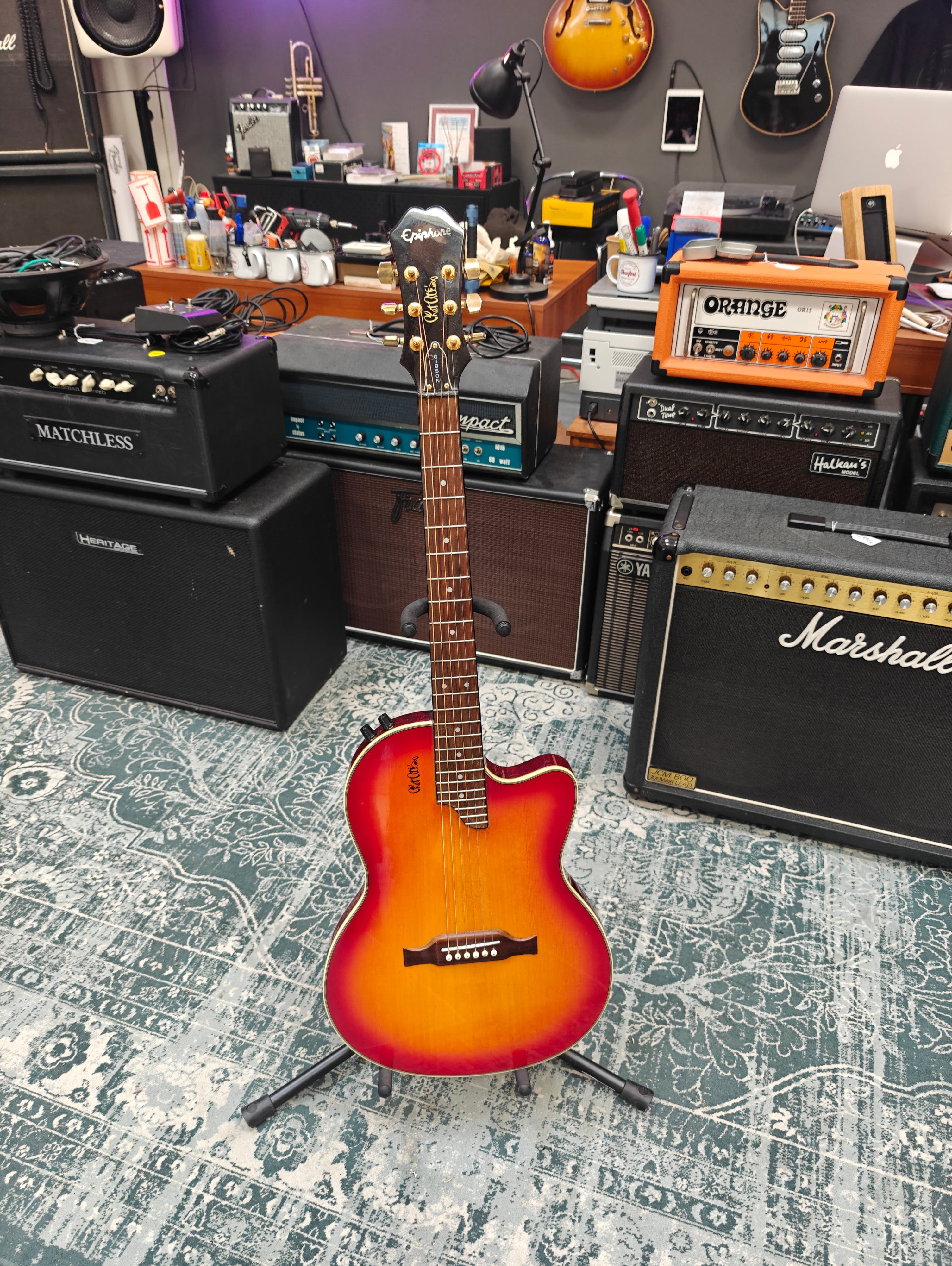 Epiphone SST Studio Chet Atkins