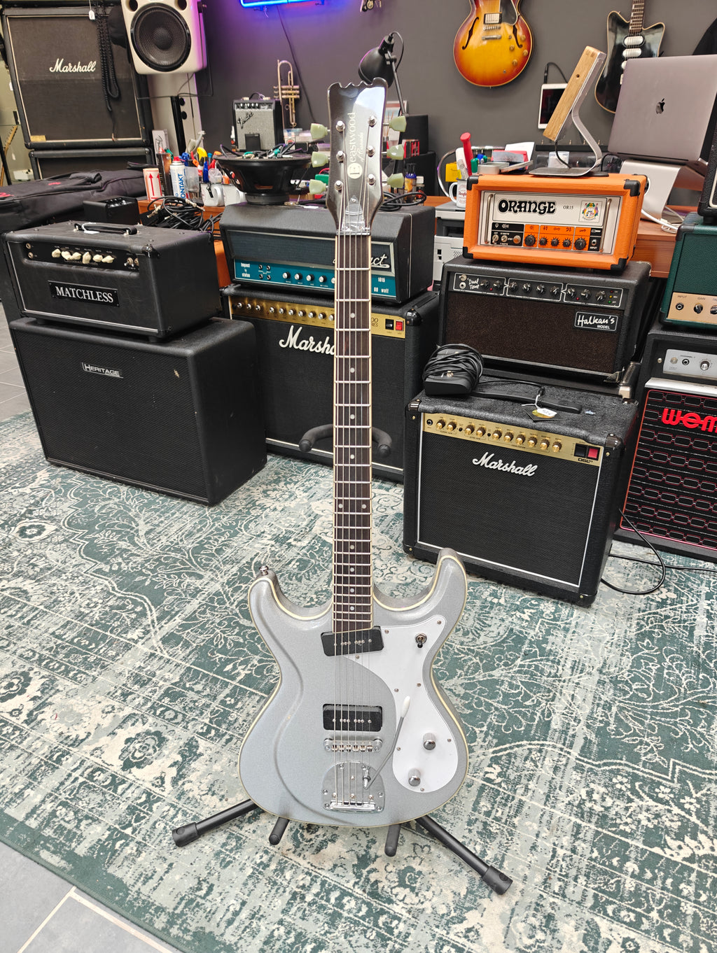 Eastwood Sidejack Baritone DLX