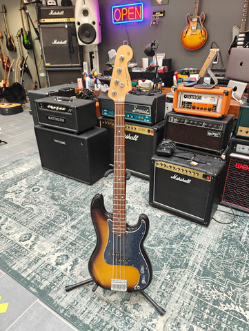 FGW Finnish Guitar Works Vintage Series Precision Bass
