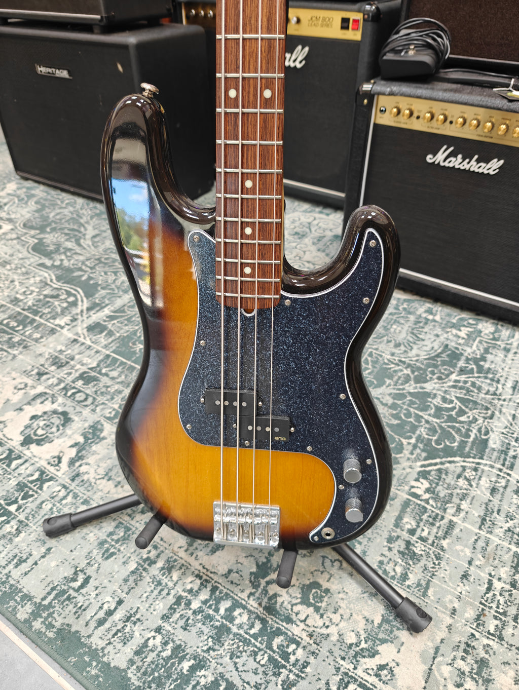FGW Finnish Guitar Works Vintage Series Precision Bass