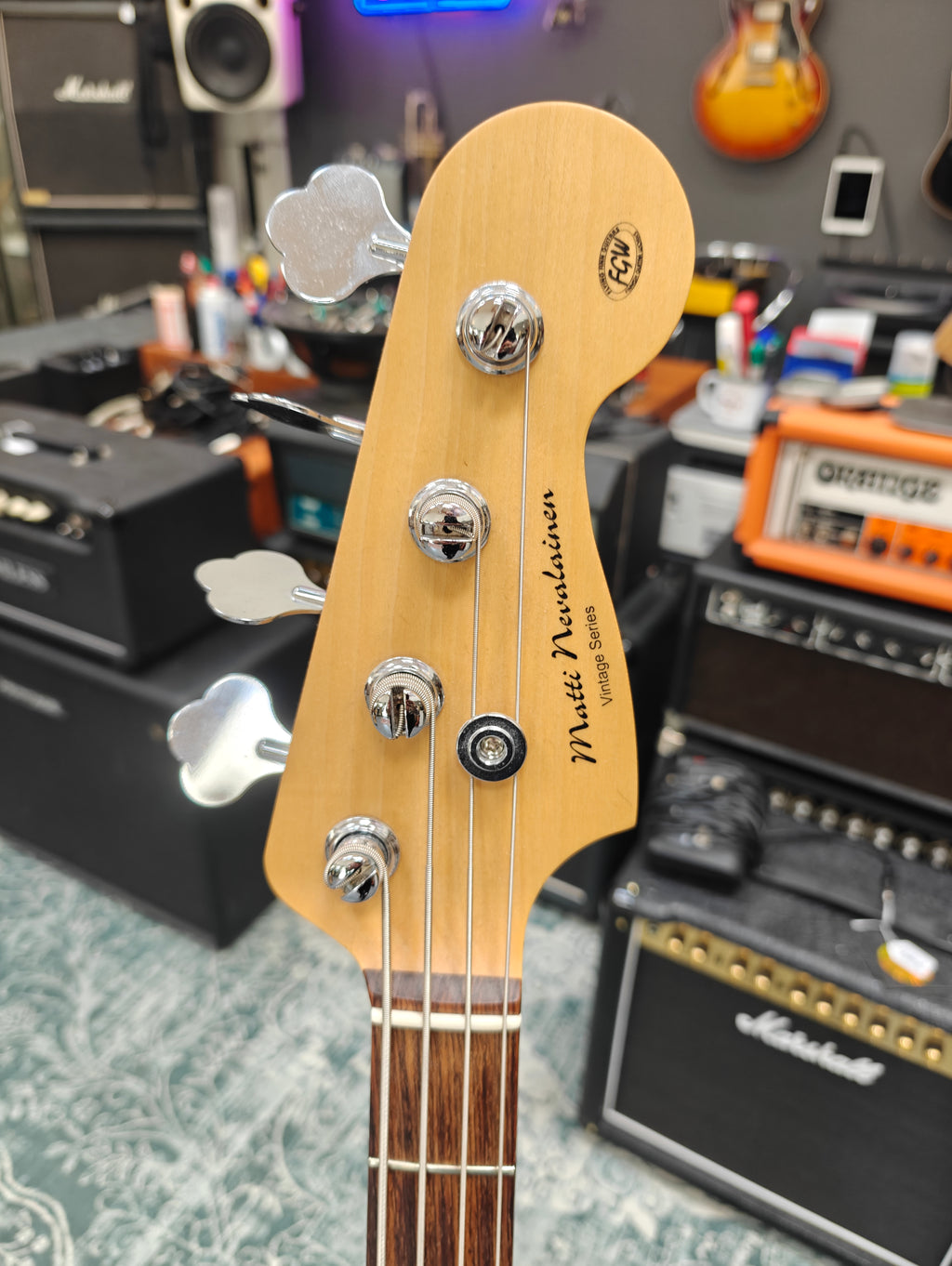 FGW Finnish Guitar Works Vintage Series Precision Bass