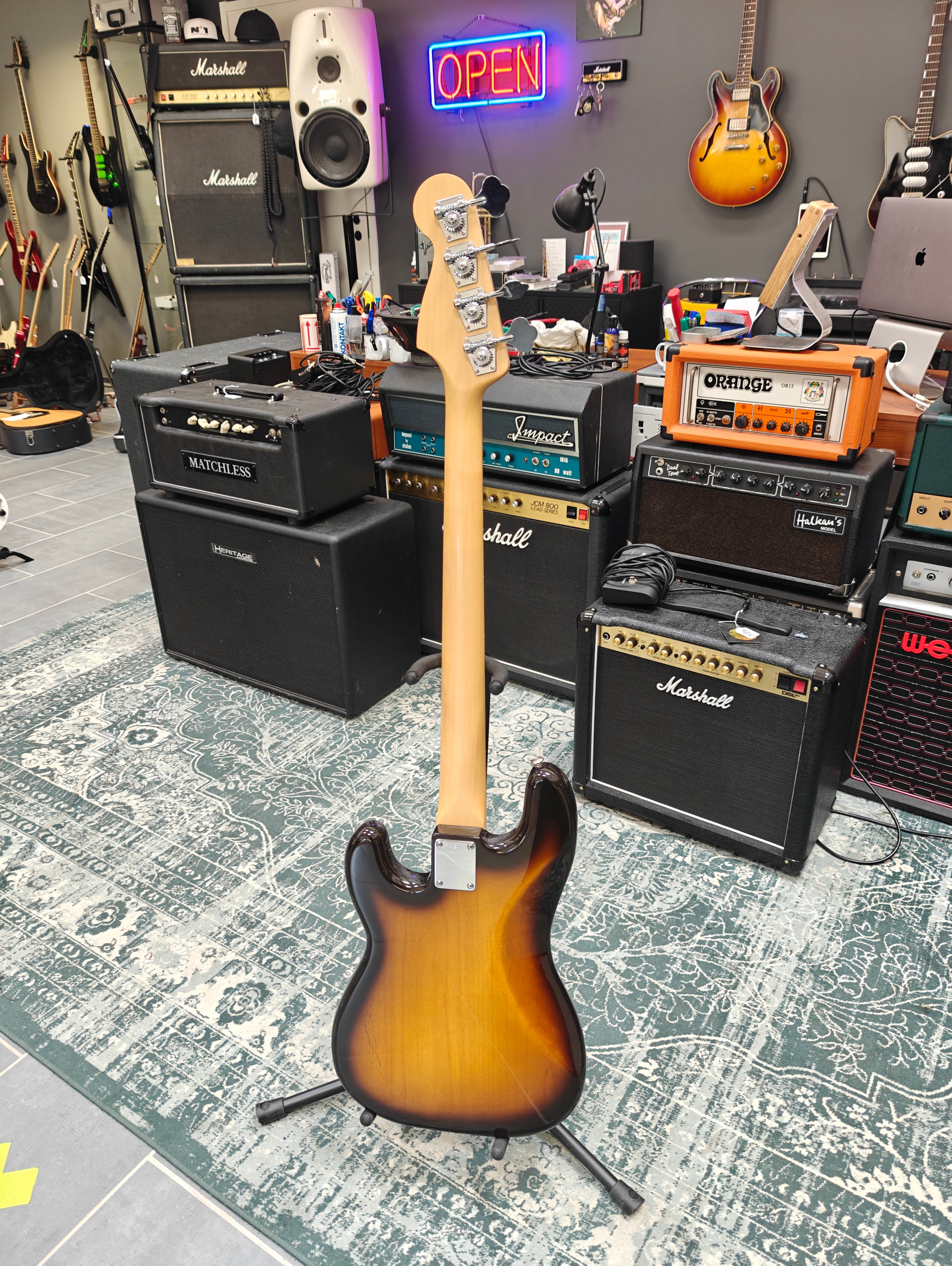 FGW Finnish Guitar Works Vintage Series Precision Bass