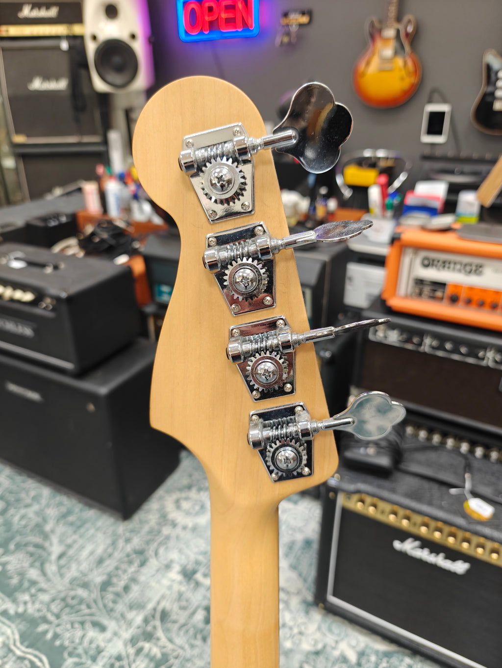 FGW Finnish Guitar Works Vintage Series Precision Bass