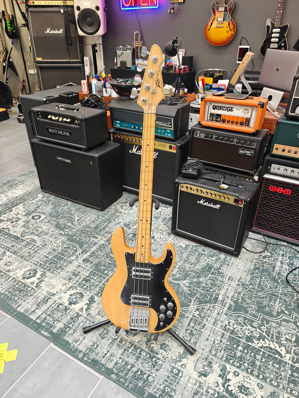 Peavey T-40 1978 Fretless