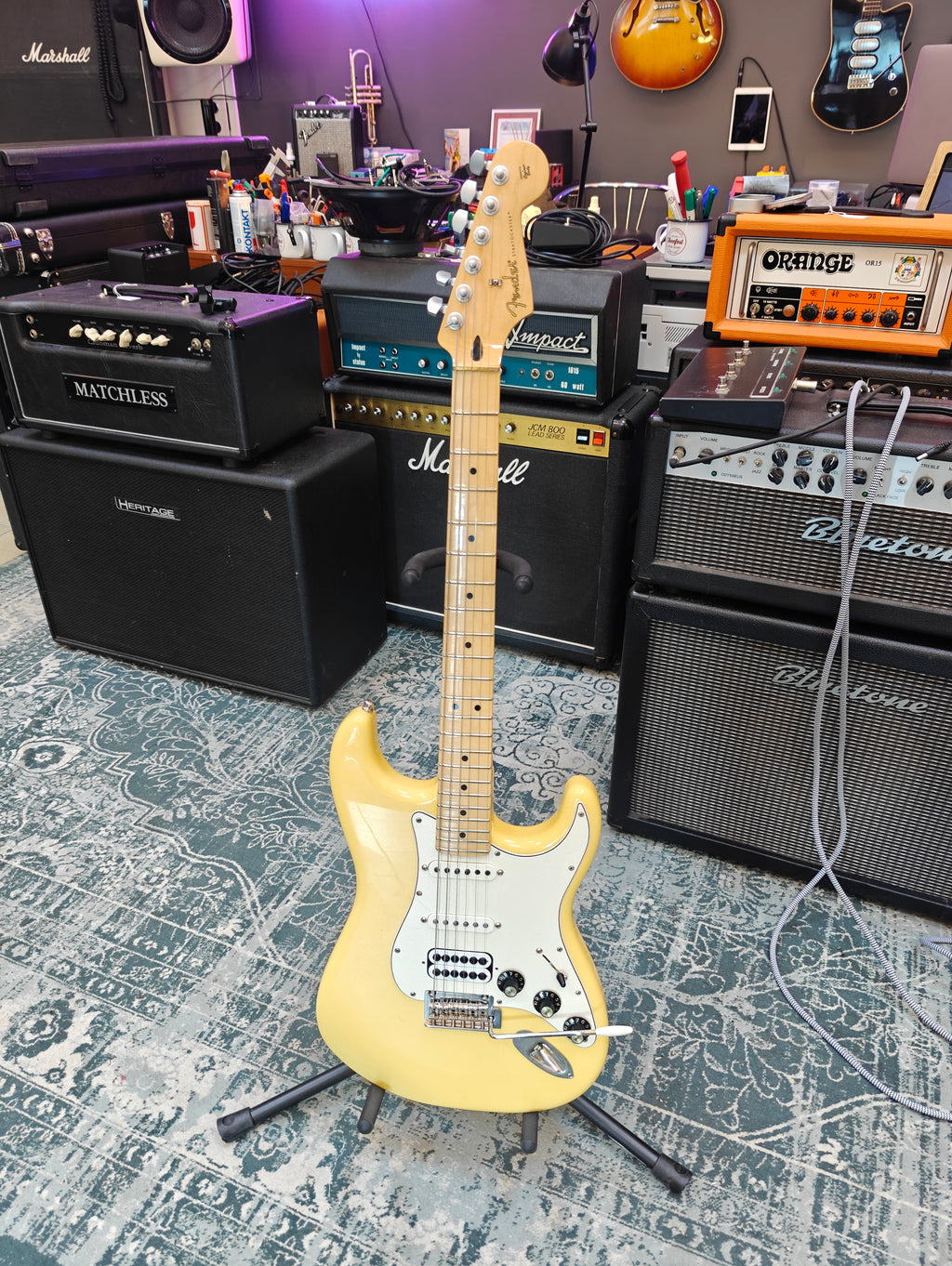 Player Stratocaster Buttercream w/ Seymour Duncan Invader & Bare Knuckle Sinner