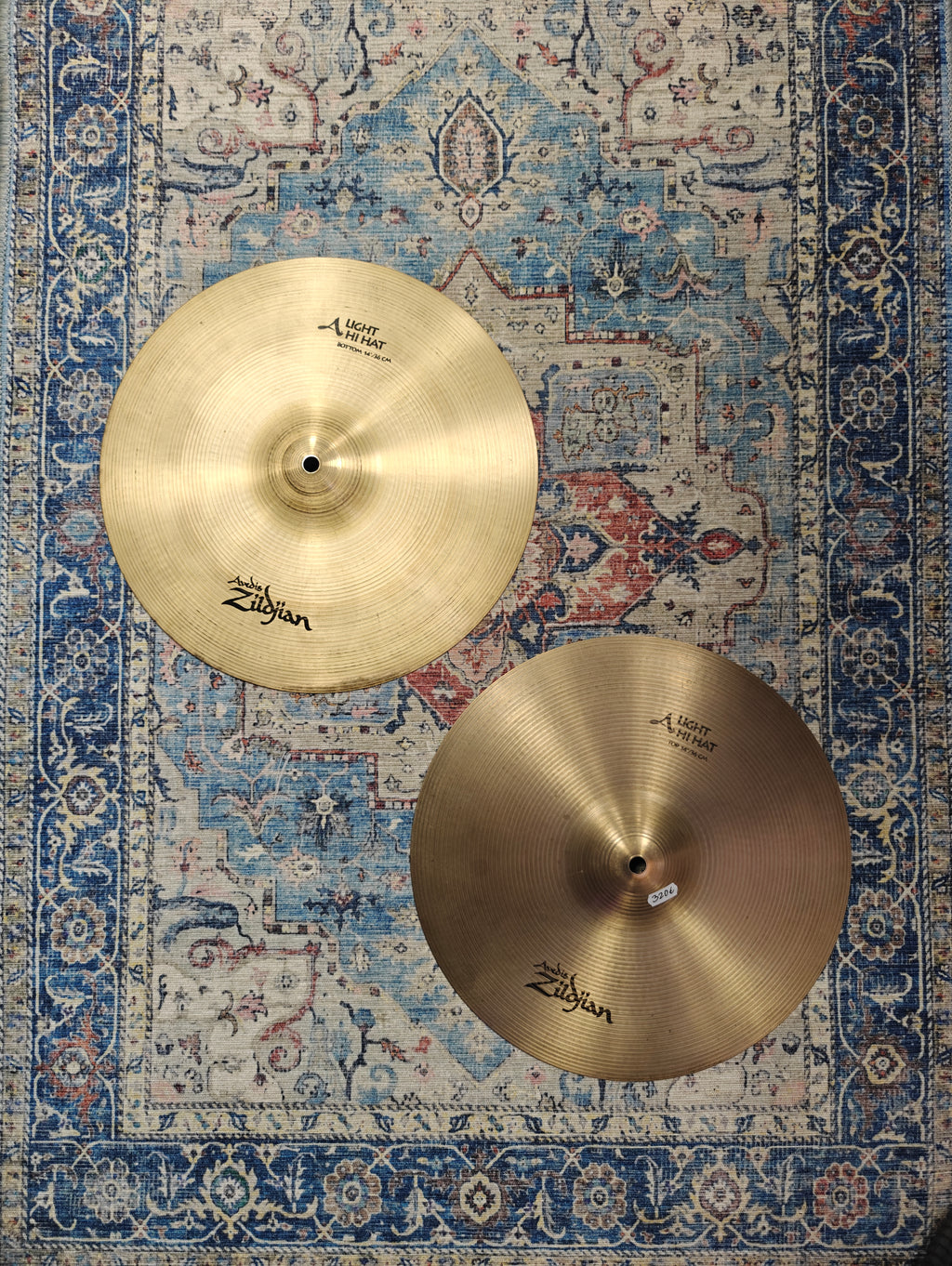 Avedis Zildjian Light Hi Hat 14" 867g & 1073g