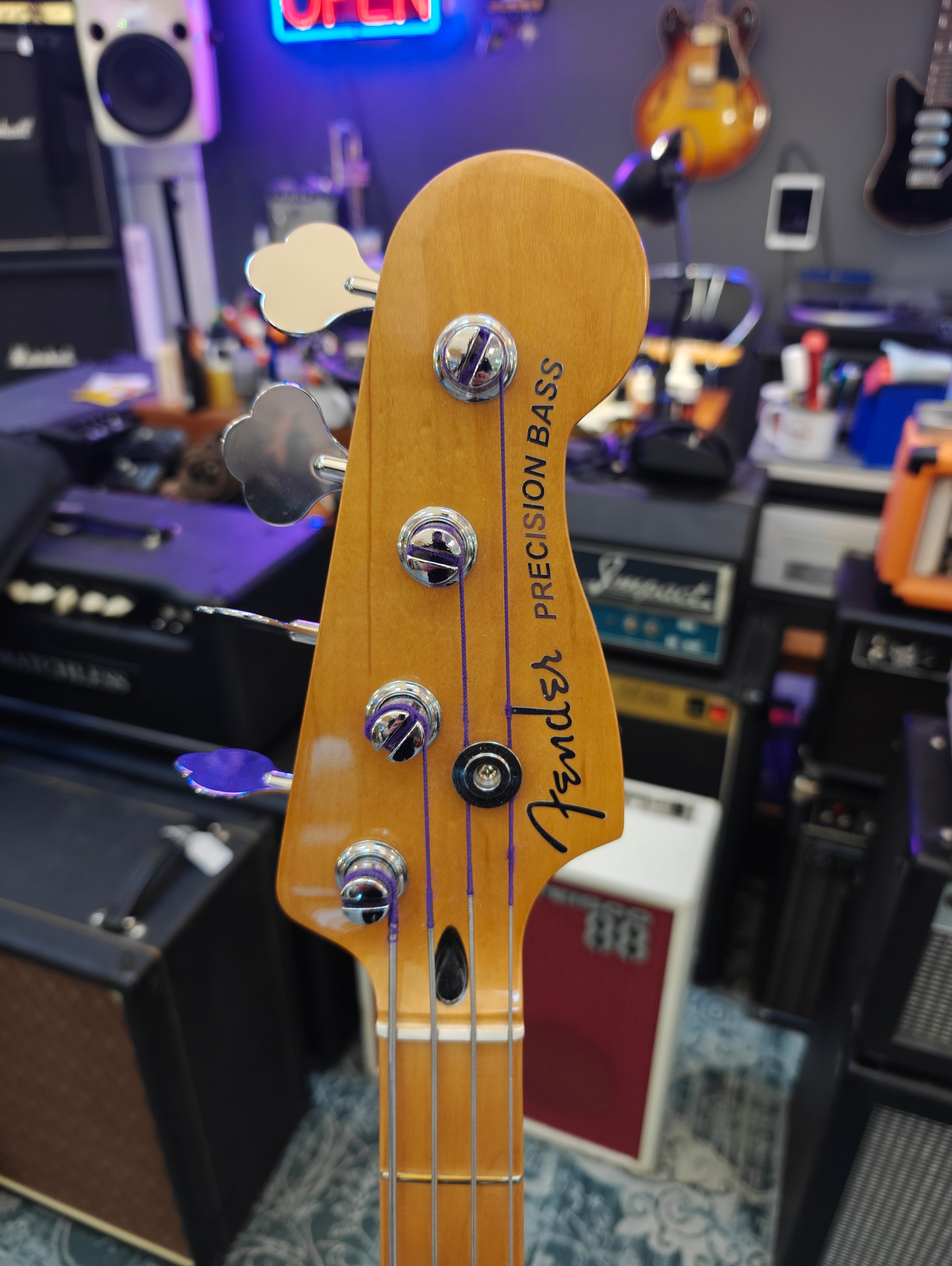 Fender Precision Player Plus Fiesta Red
