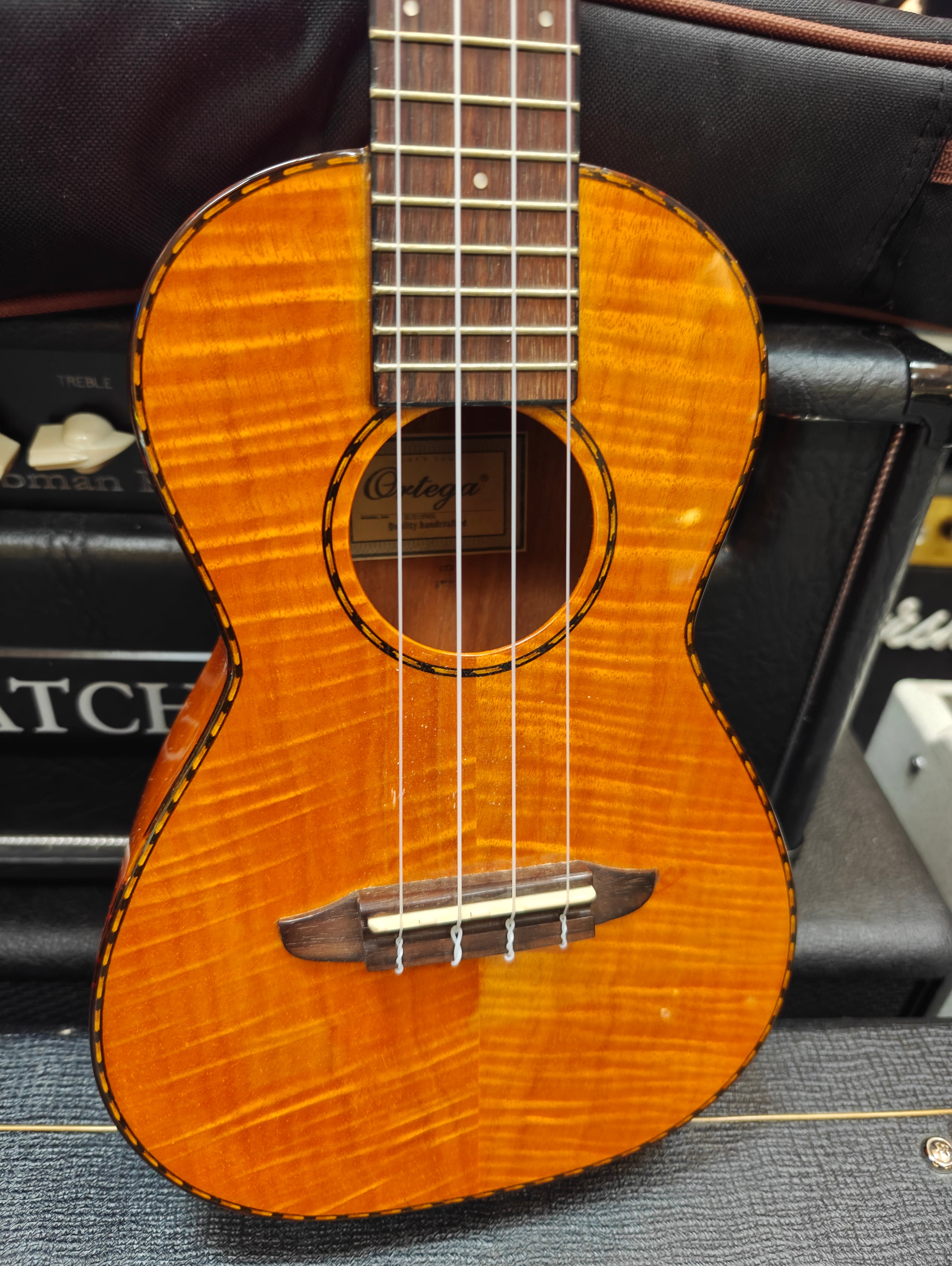 Ortega RUE11FMH Ukulele