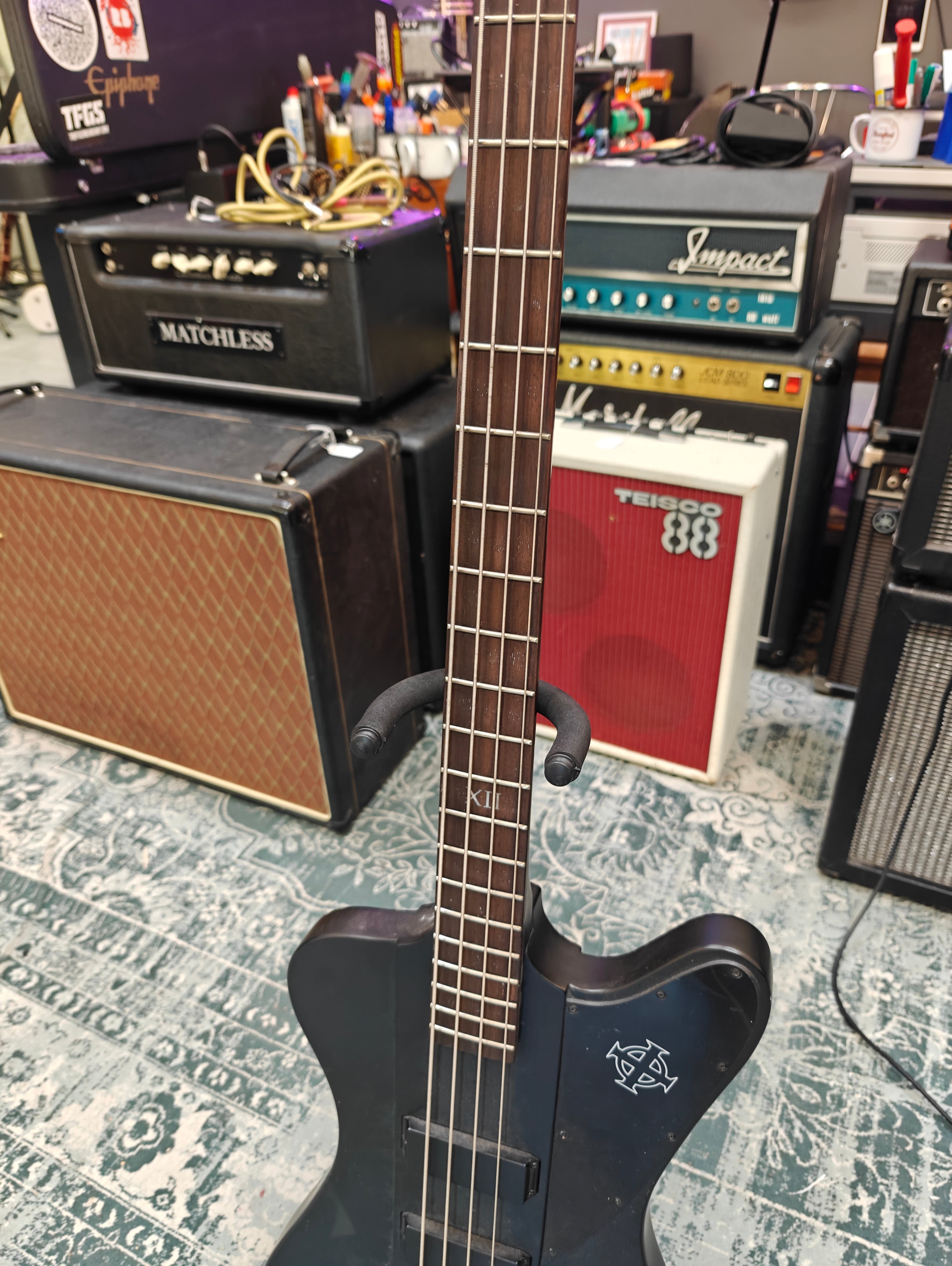 Epiphone Goth Thunderbird IV