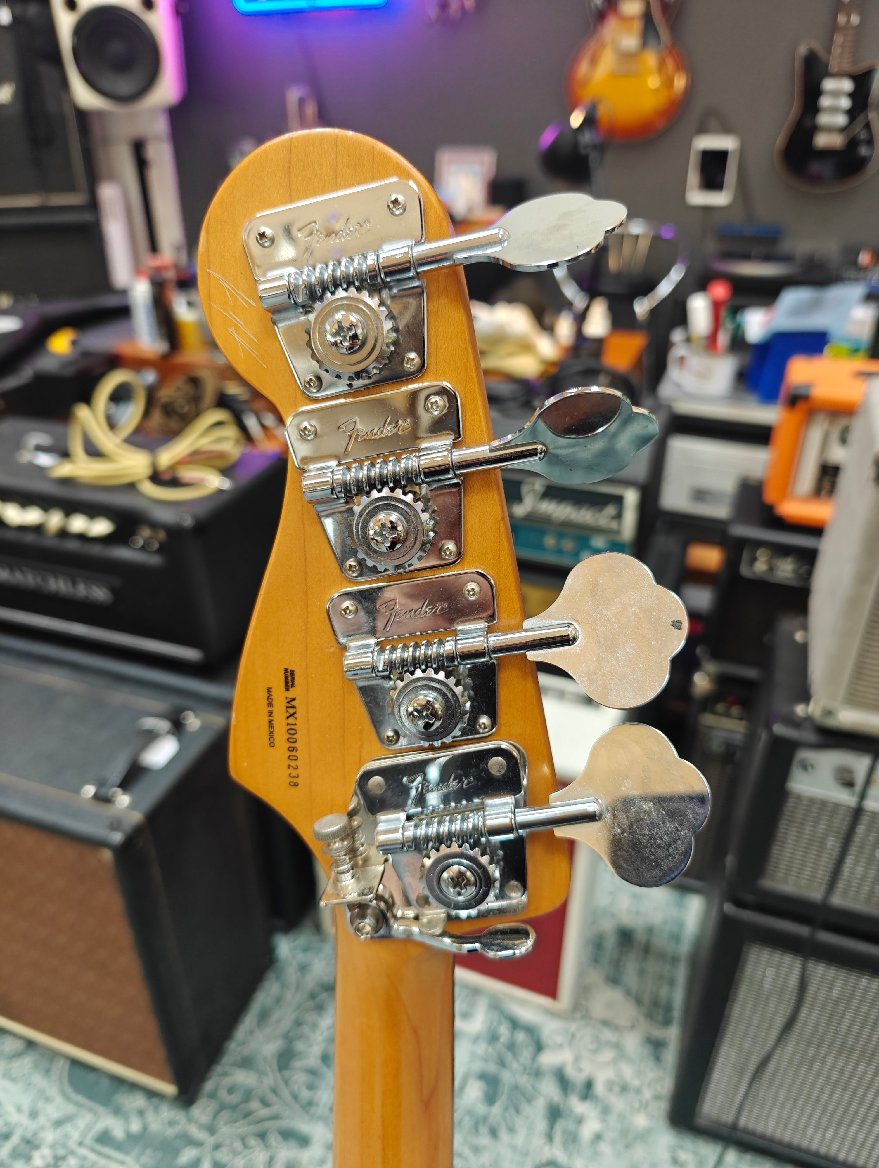 Fender Reggie Hamilton Artist Series Signature Standard Jazz Bass 2010