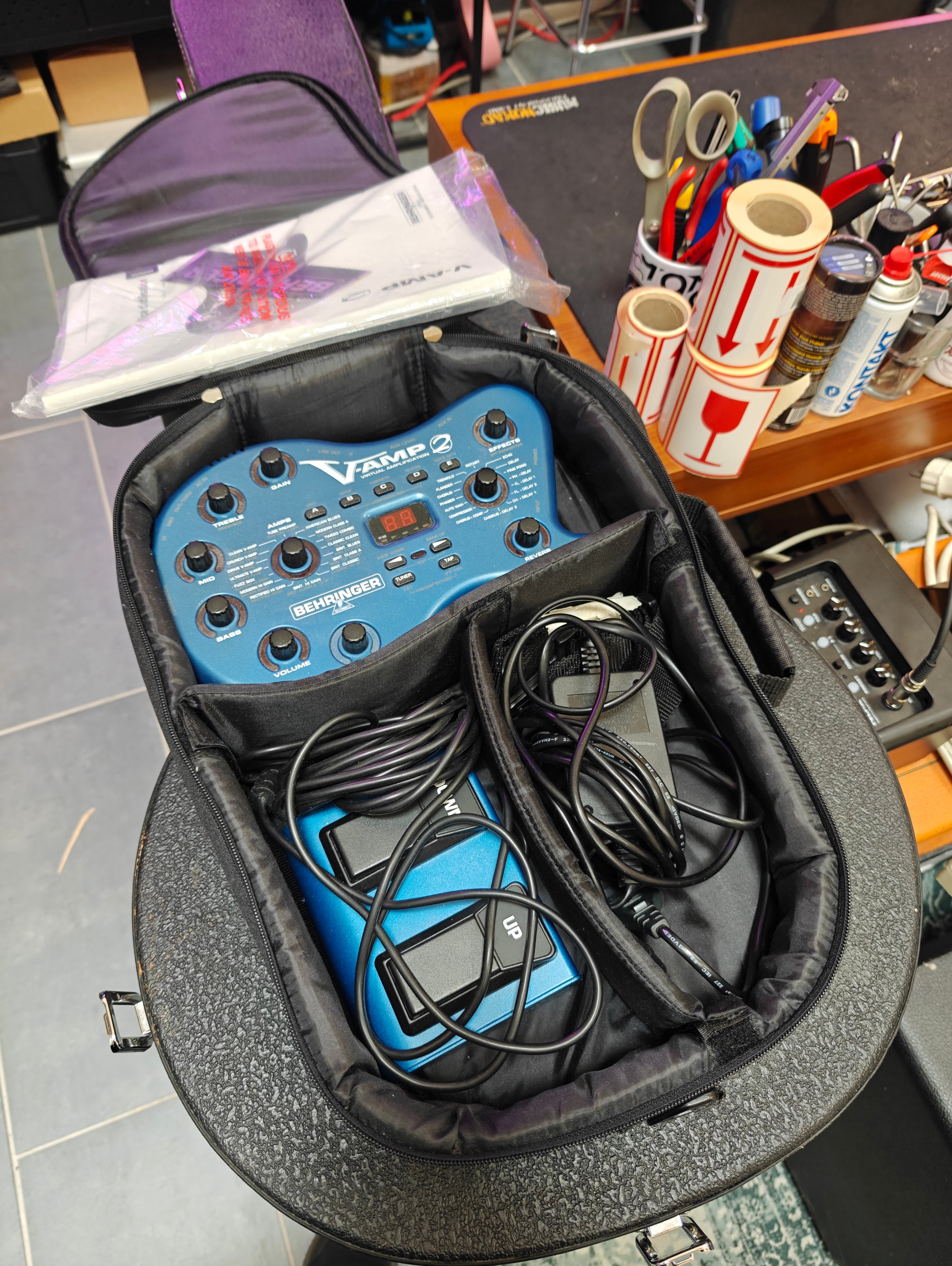 Behringer V-Amp 2
