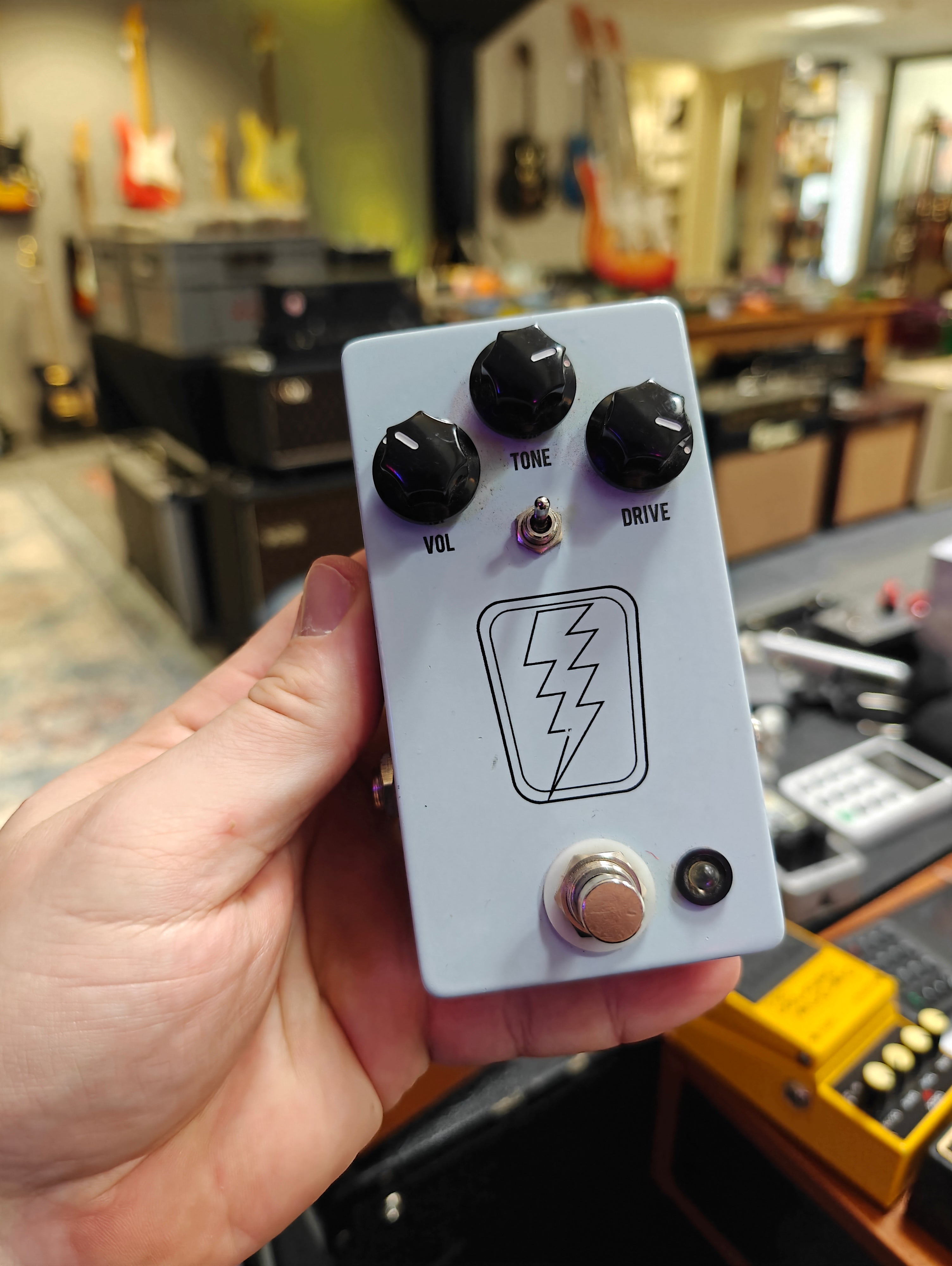 JHS Superbolt V1 – Tonefest Guitar Gallery
