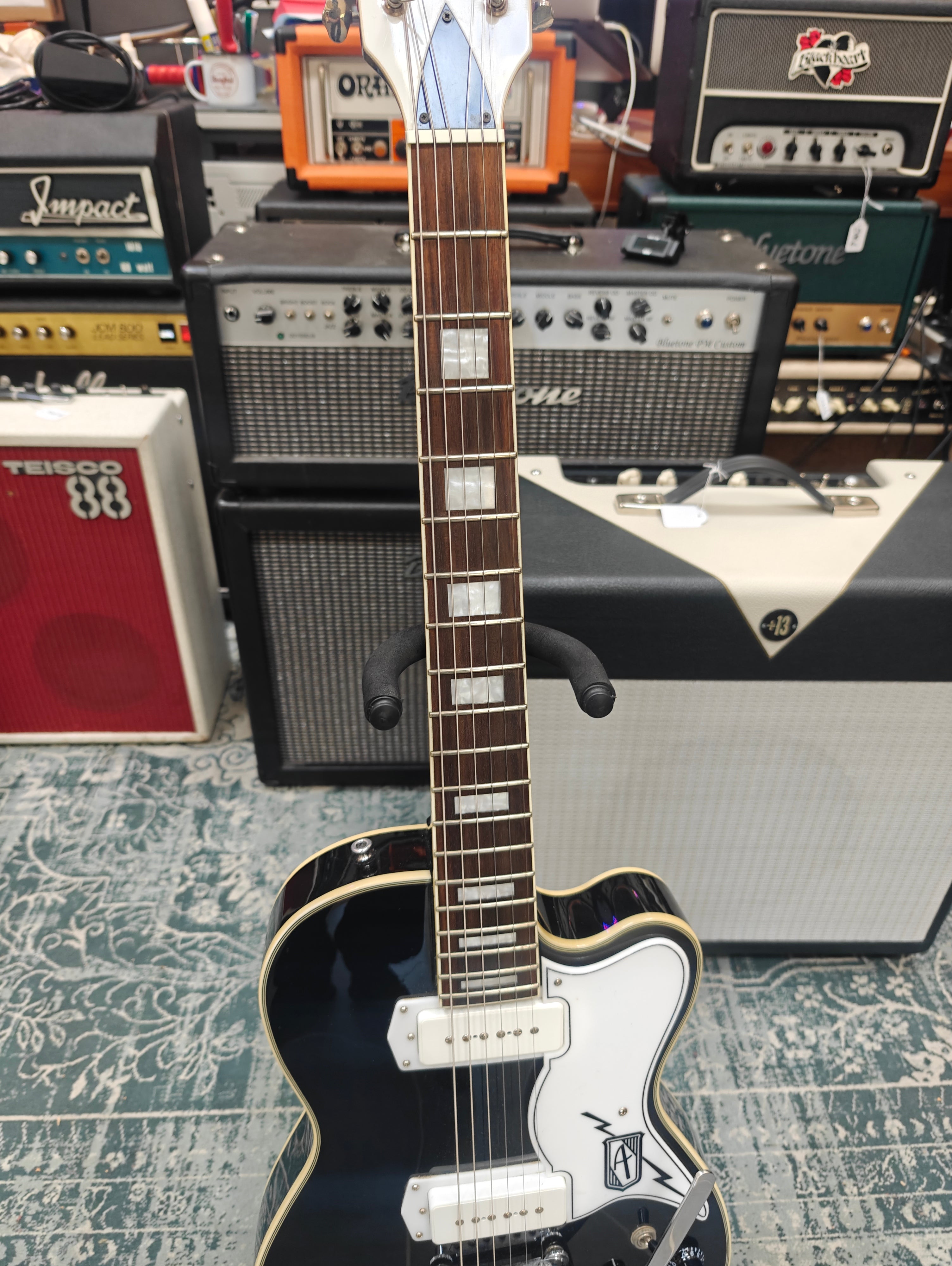 Eastwood Airline Tuxedo CB