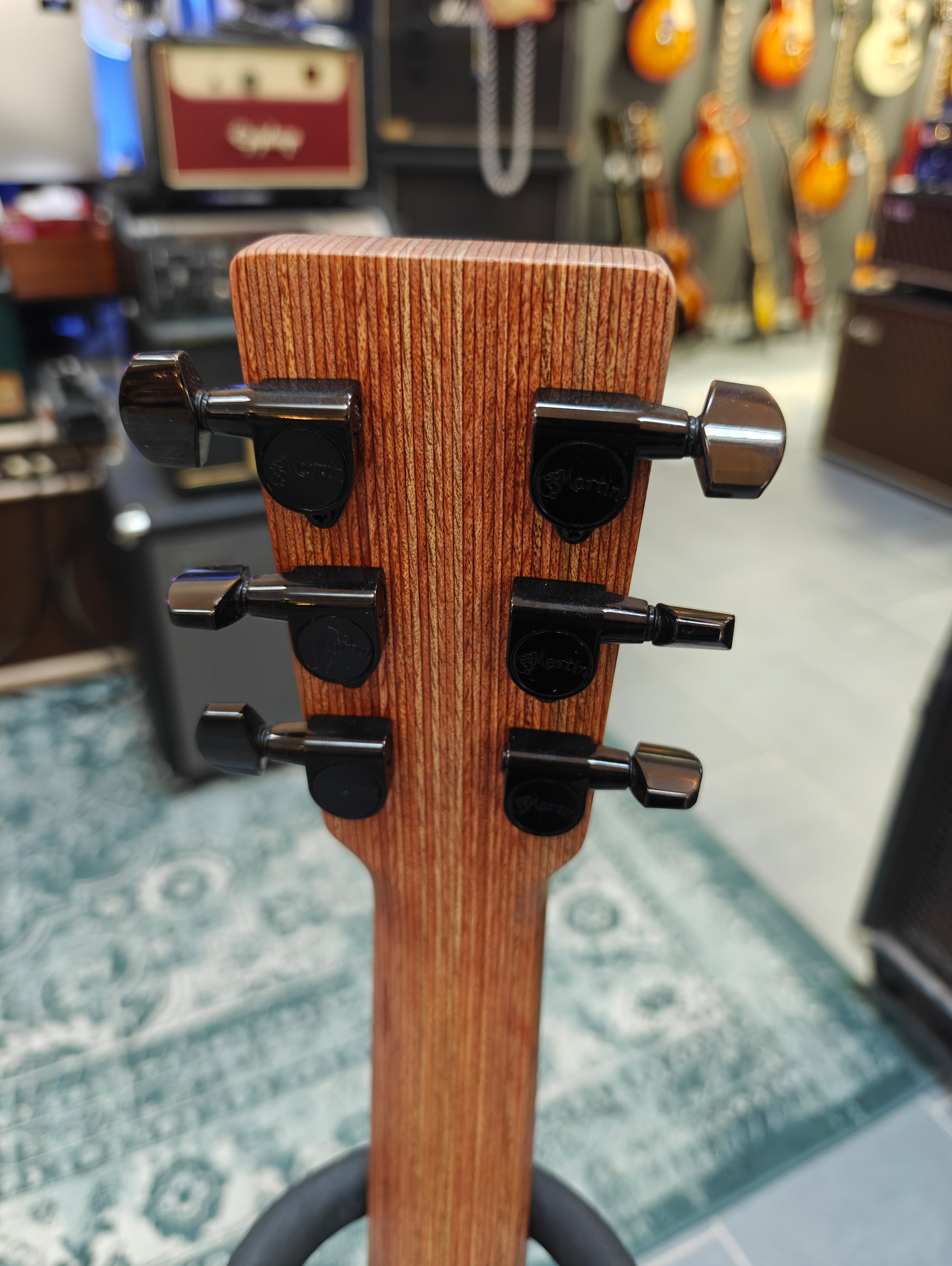 Martin LX1E Ed Sheeran Signature Divide
