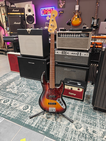 Fender American Standard Jazz Bass Fretless 2008 w/ Fretted Neck