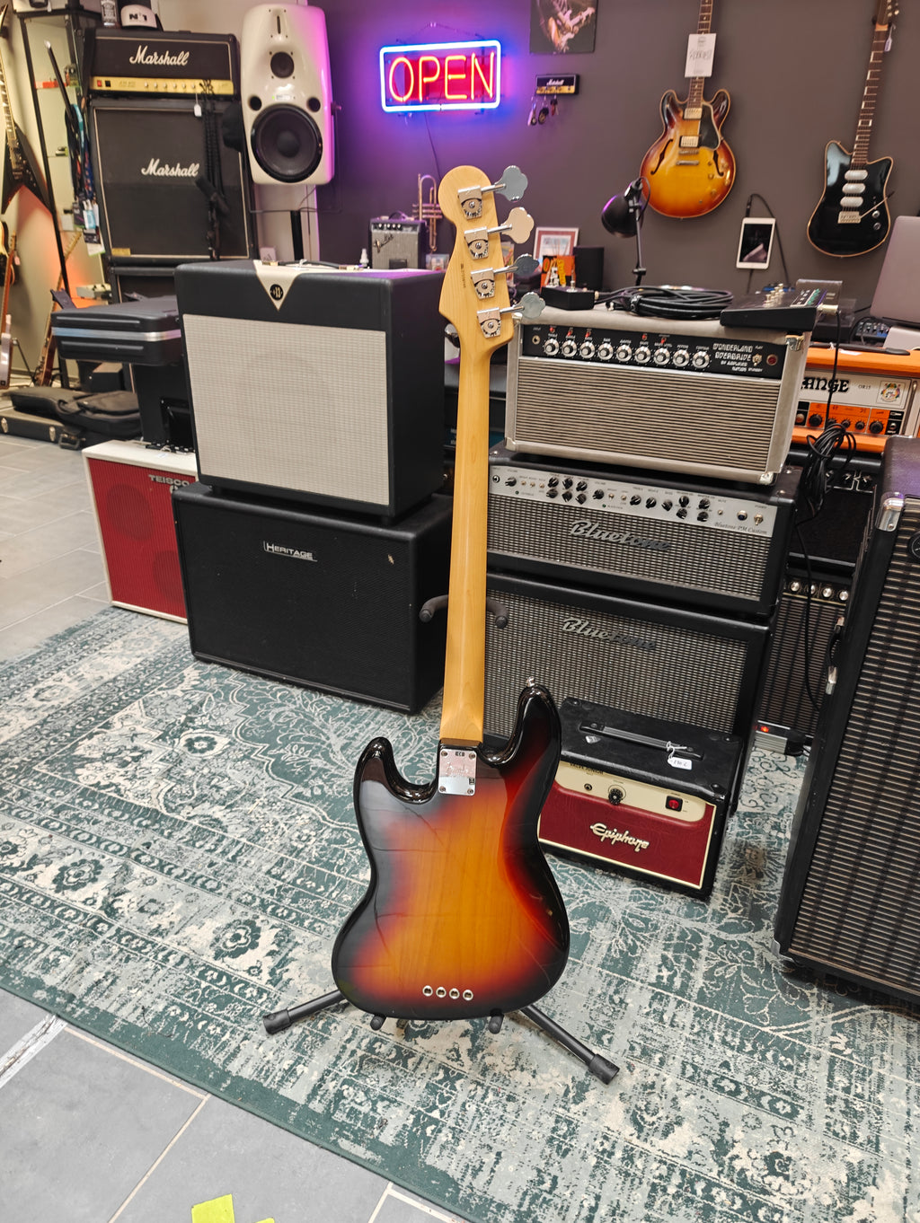 Fender American Standard Jazz Bass Fretless 2008 w/ Fretted Neck