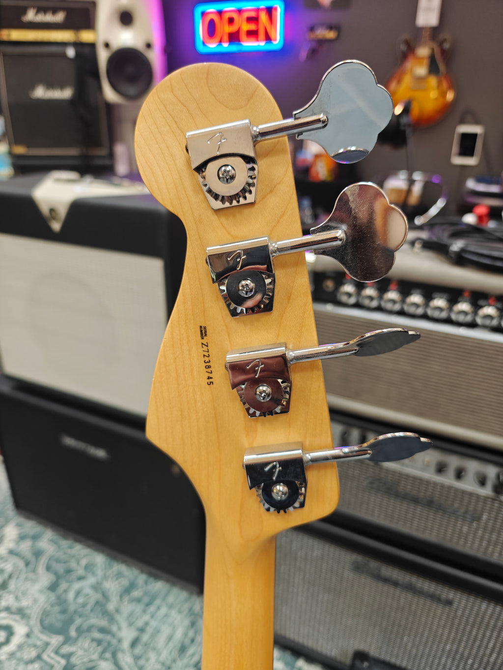Fender American Standard Jazz Bass Fretless 2008 w/ Fretted Neck