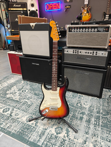 Fender American Vintage 62 Stratocaster Lefty 2011