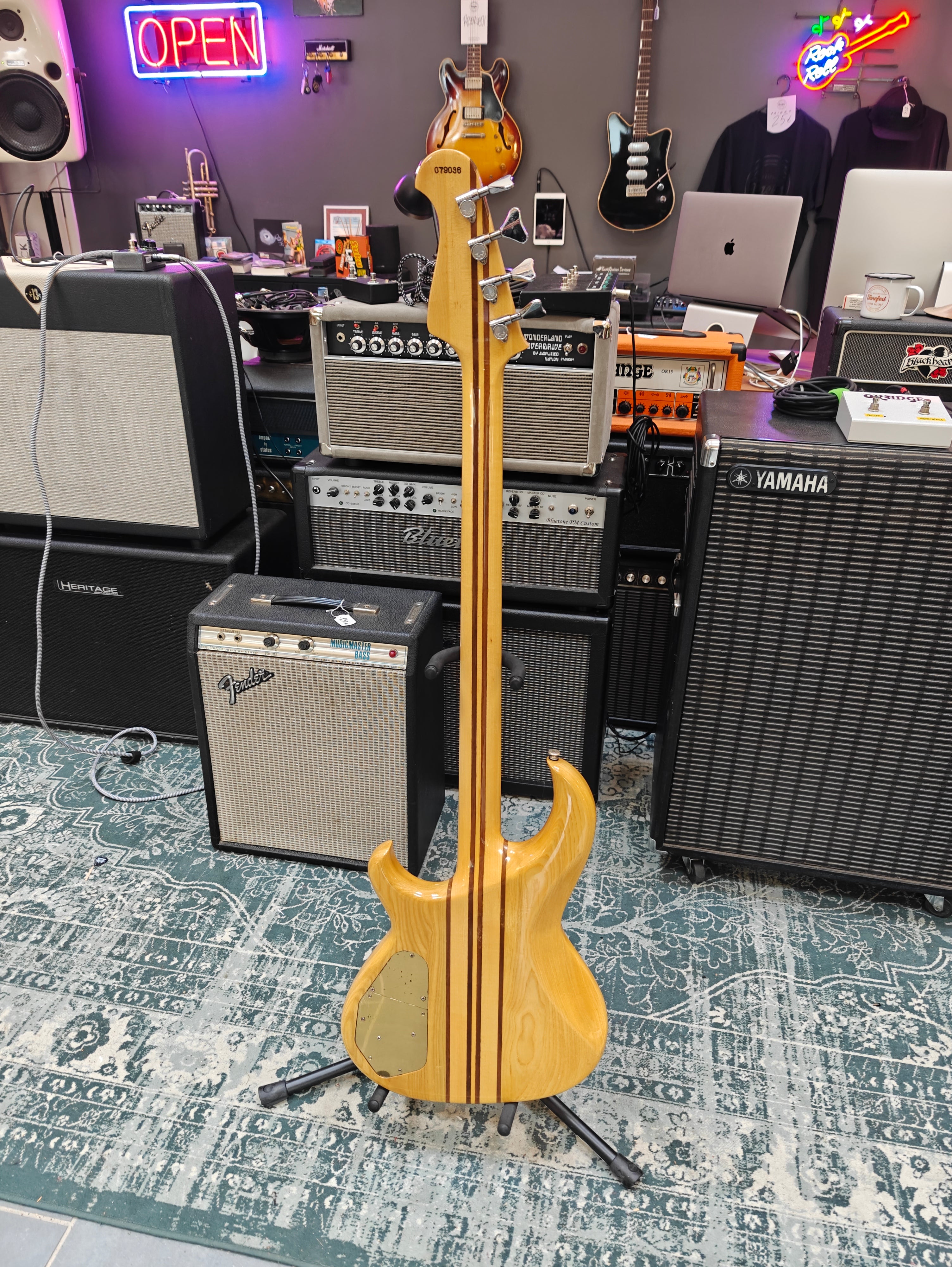 Aria Pro II Rev-Sound Bass RSB-900 1970s